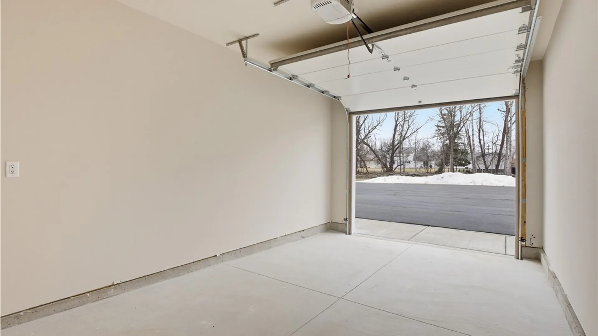 Property at 1130 Orchard Park Road, West Seneca, NY 14224 29