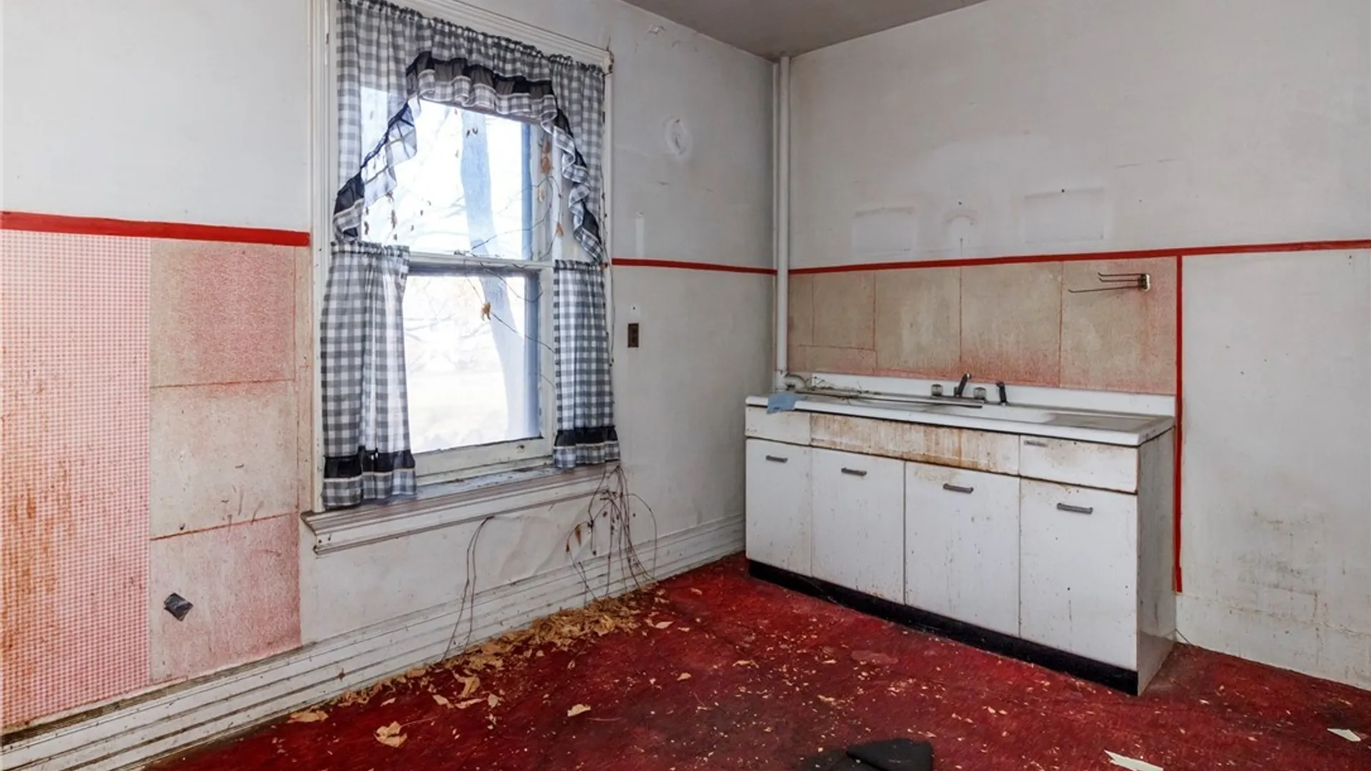 Property at 308 Adams Street, Buffalo, NY 14212 14