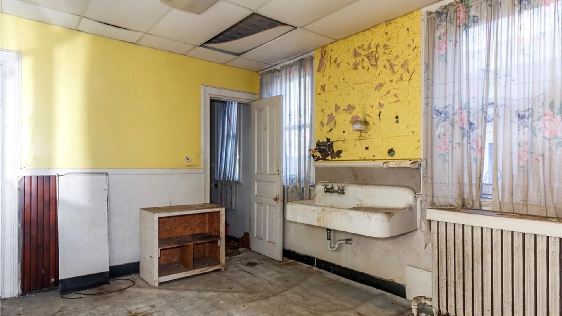 Property at 308 Adams Street, Buffalo, NY 14212 16