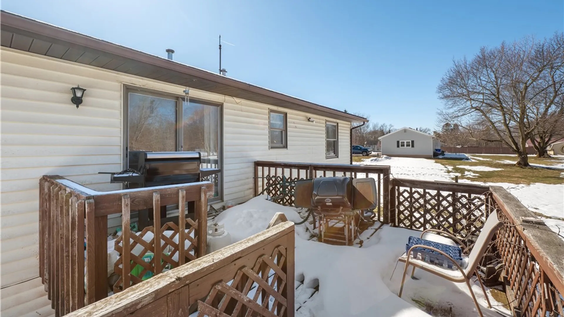 Property at 575 Moore Street, Albion, NY 14411 27