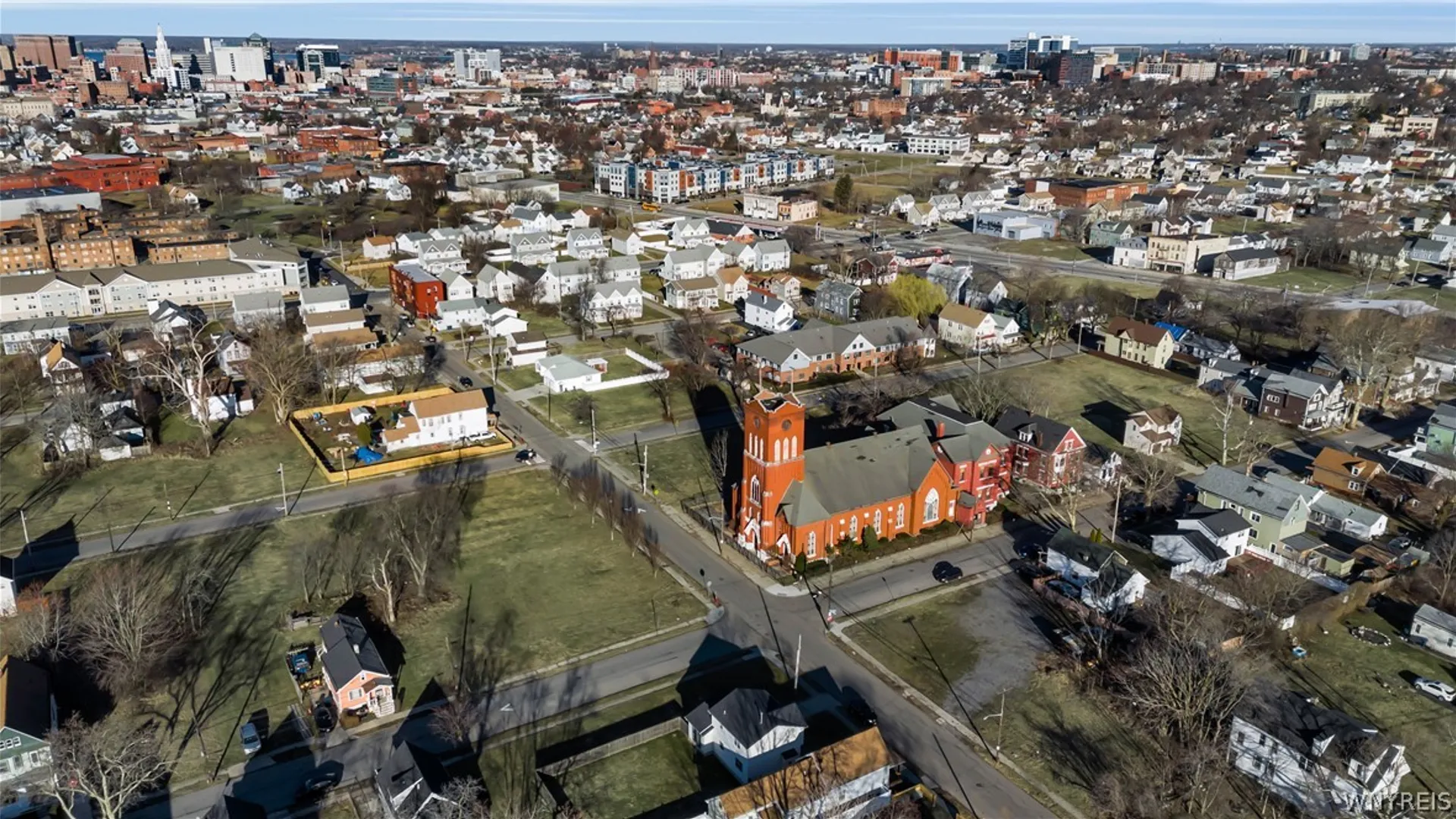 Property at 59 Peckham Street, Buffalo, NY 14206 12