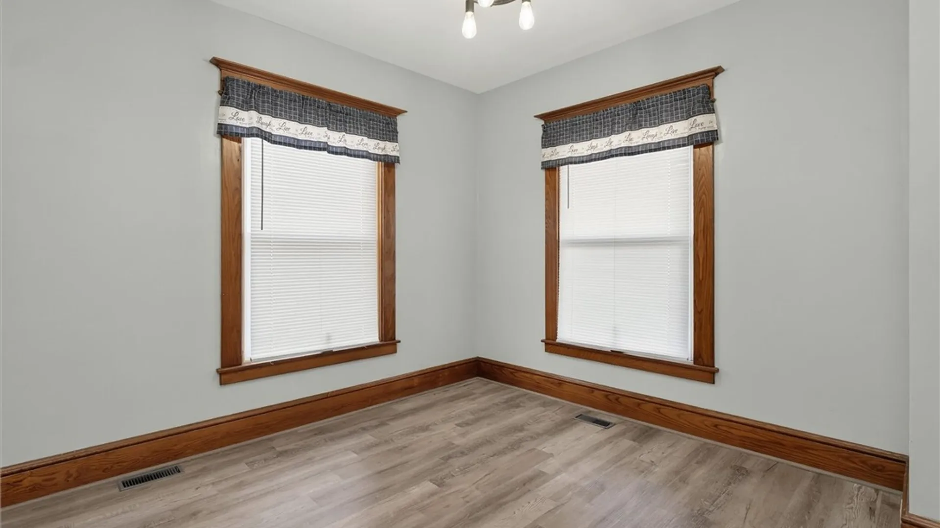 Property at 506 W Union St, Arcadia, NY 14513 13