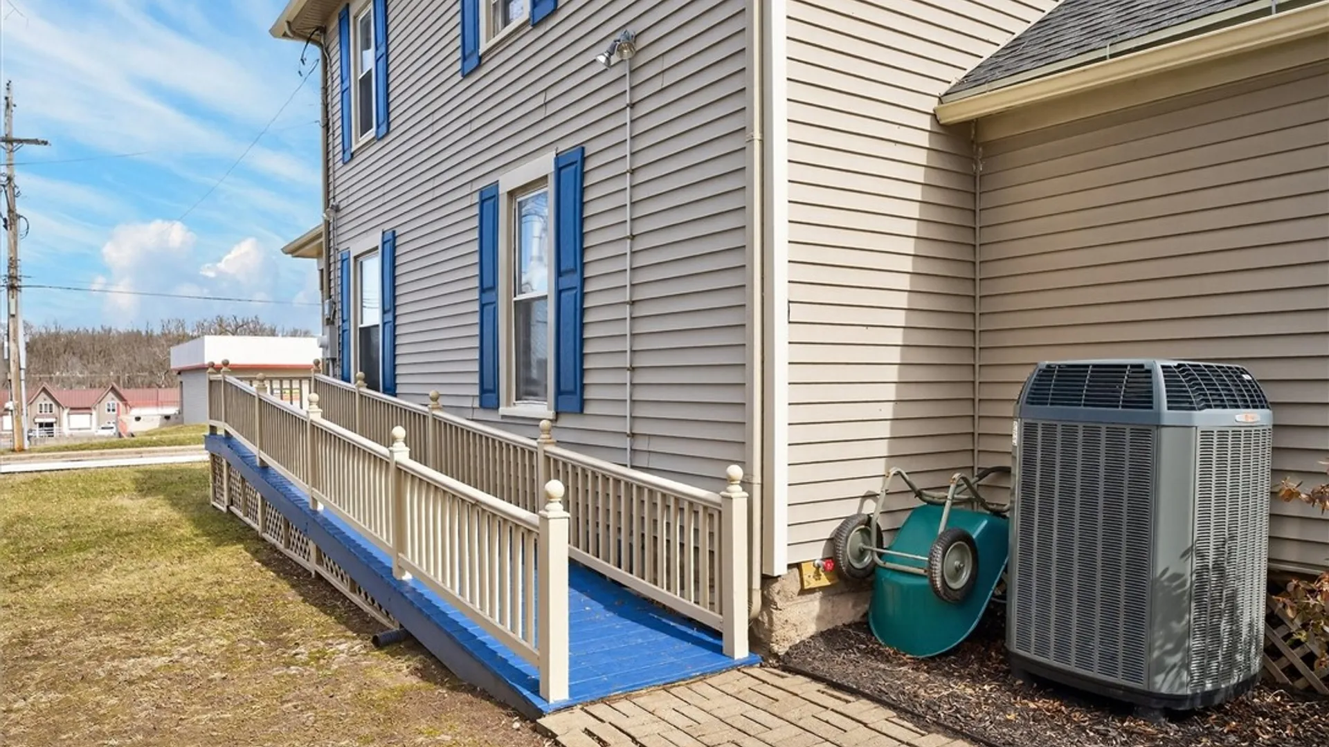 Property at 506 W Union St, Arcadia, NY 14513 3