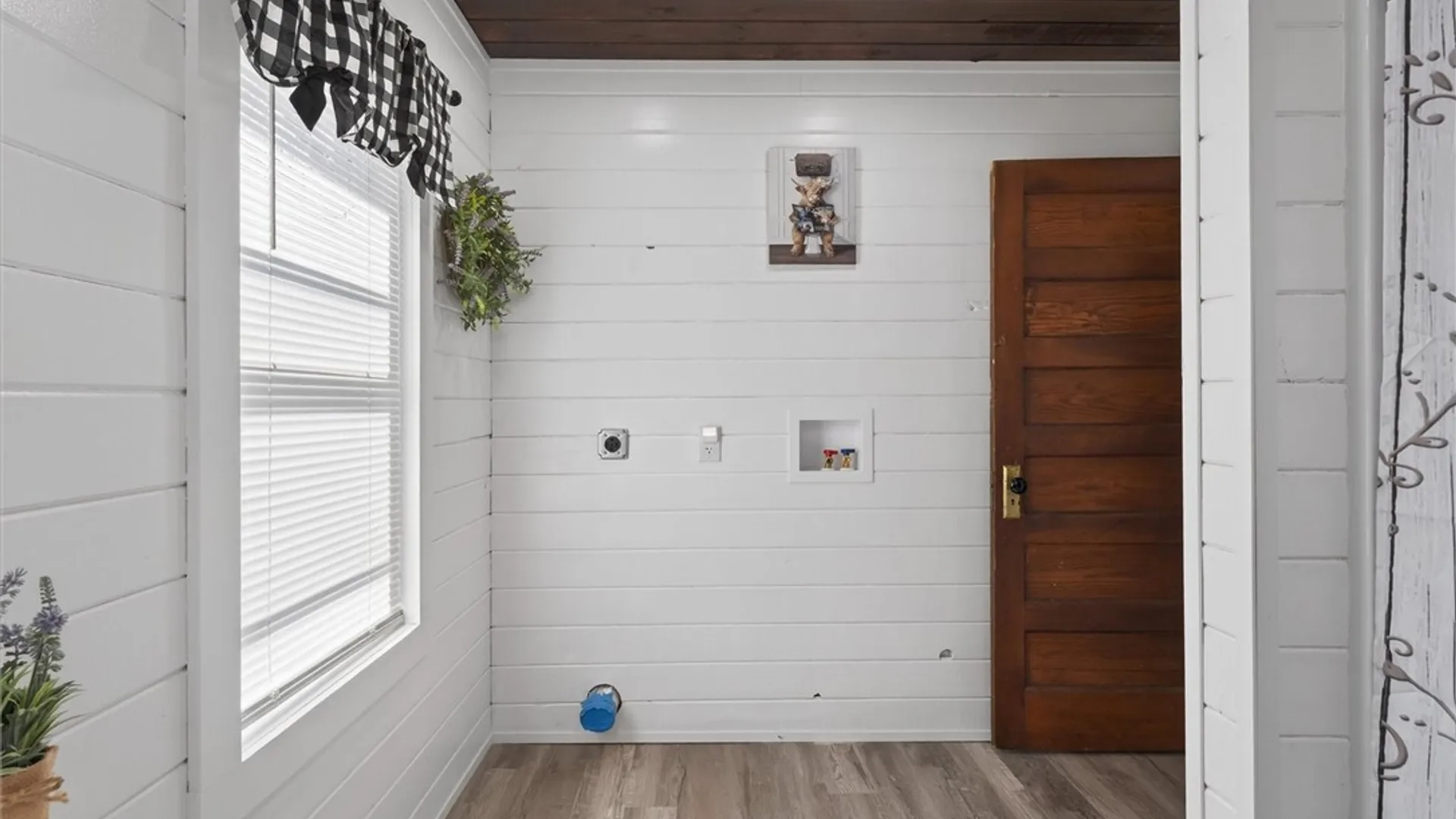 Property at 506 W Union St, Arcadia, NY 14513 36