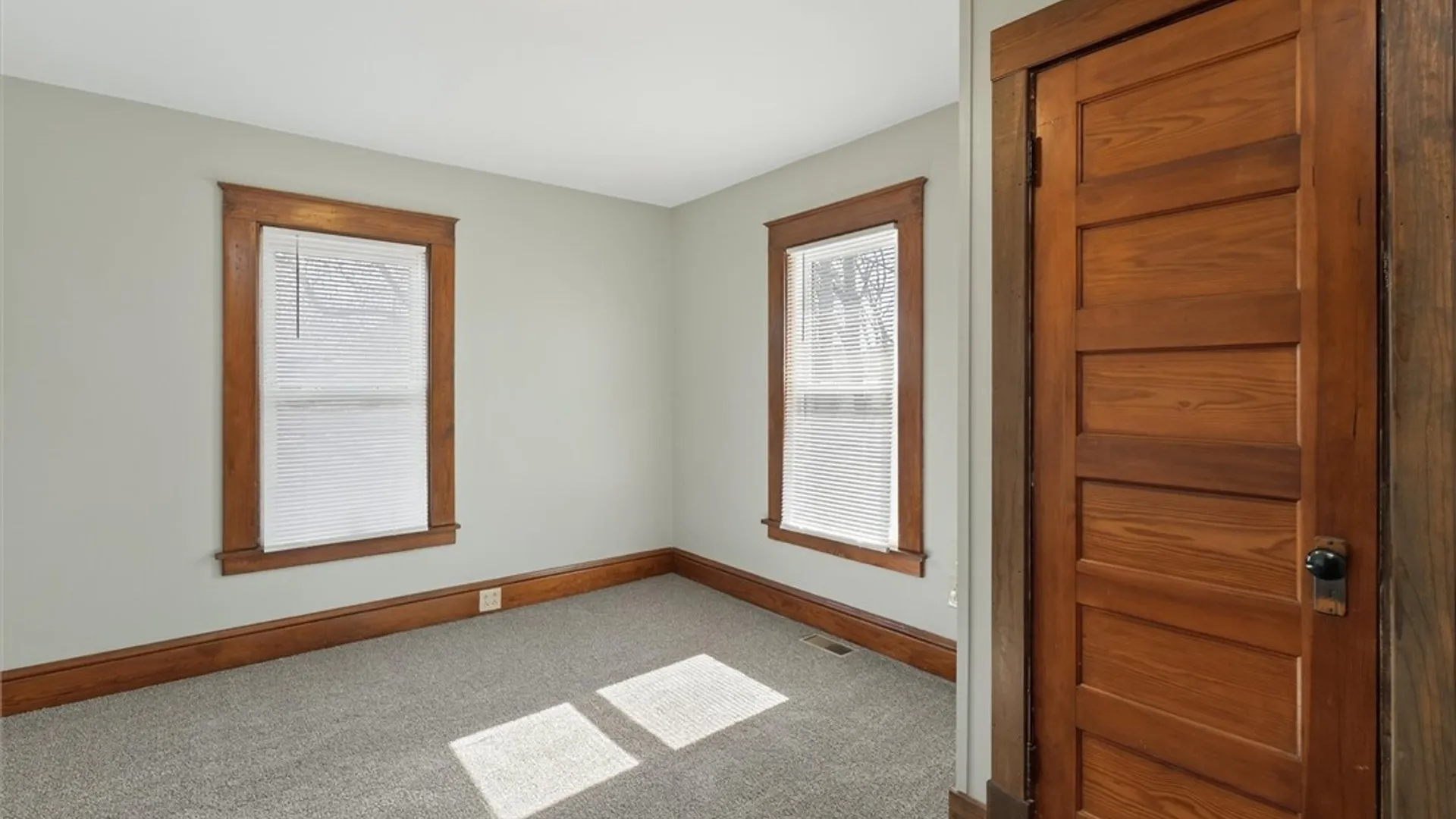 Property at 506 W Union St, Arcadia, NY 14513 37