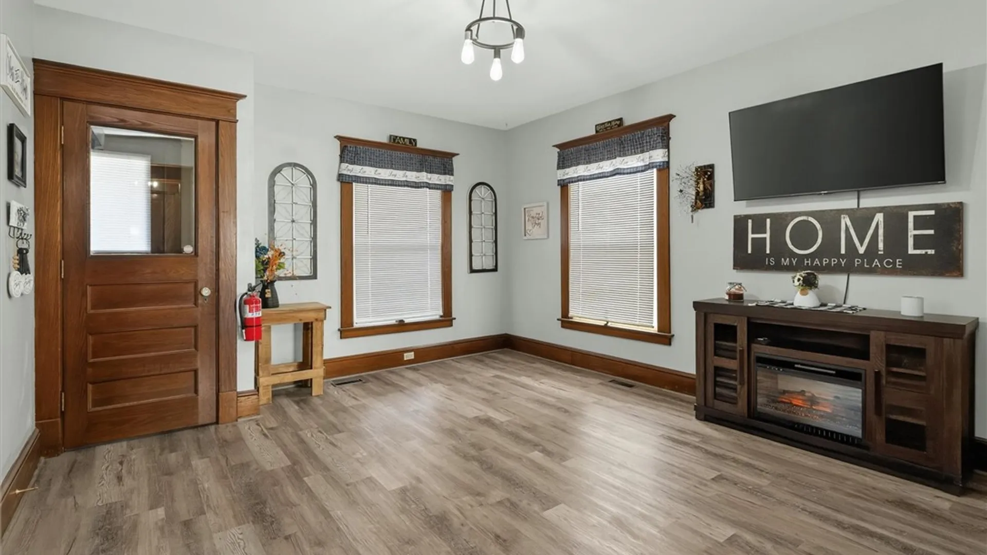 Property at 506 W Union St, Arcadia, NY 14513 9