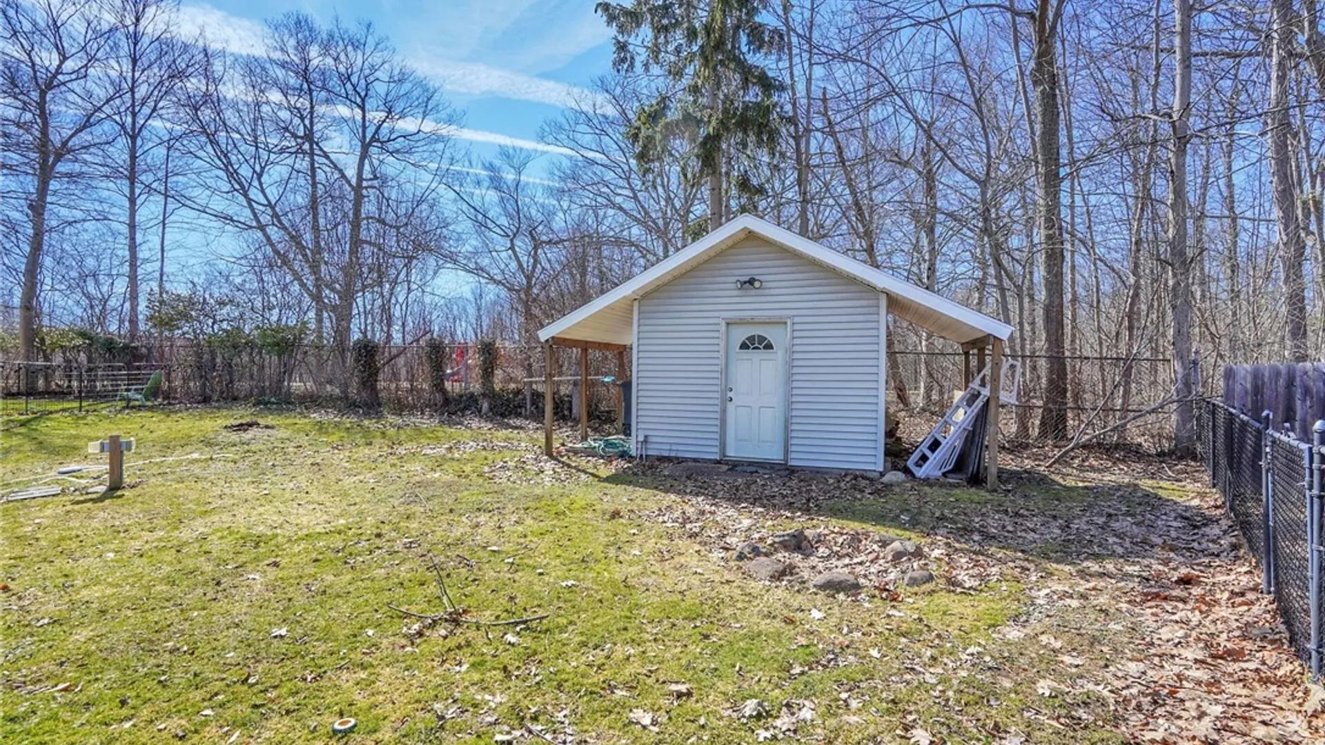 Property at 5658 Juno Drive, Hamburg, NY 14085 11