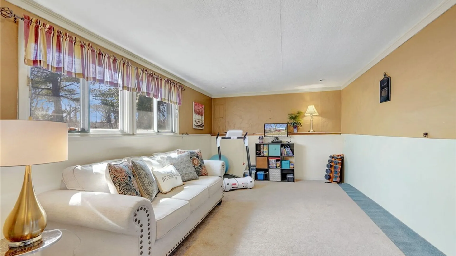 Property at 5658 Juno Drive, Hamburg, NY 14085 19