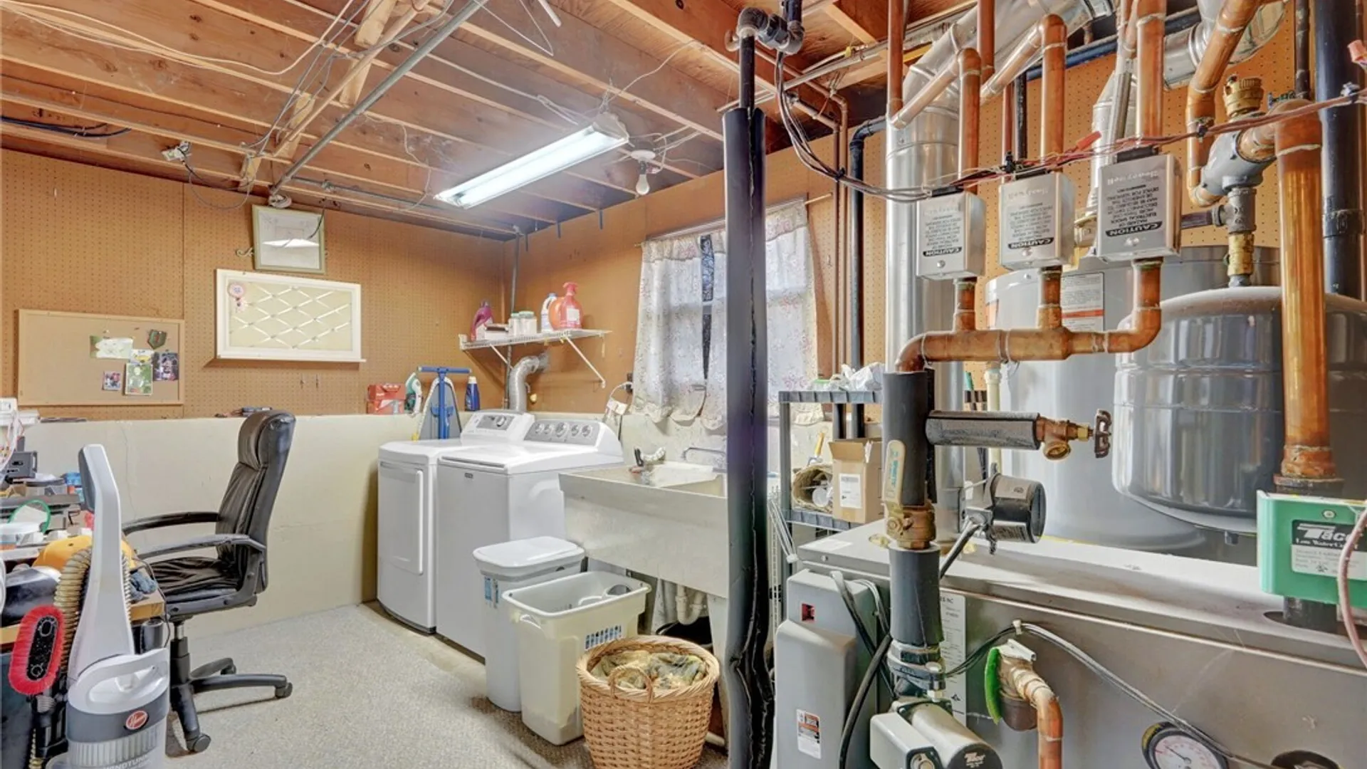 Property at 5658 Juno Drive, Hamburg, NY 14085 30