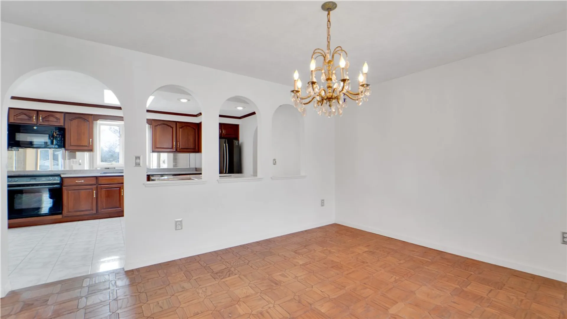 Property at 122 Pine Valley Drive, Greece, NY 14626 17