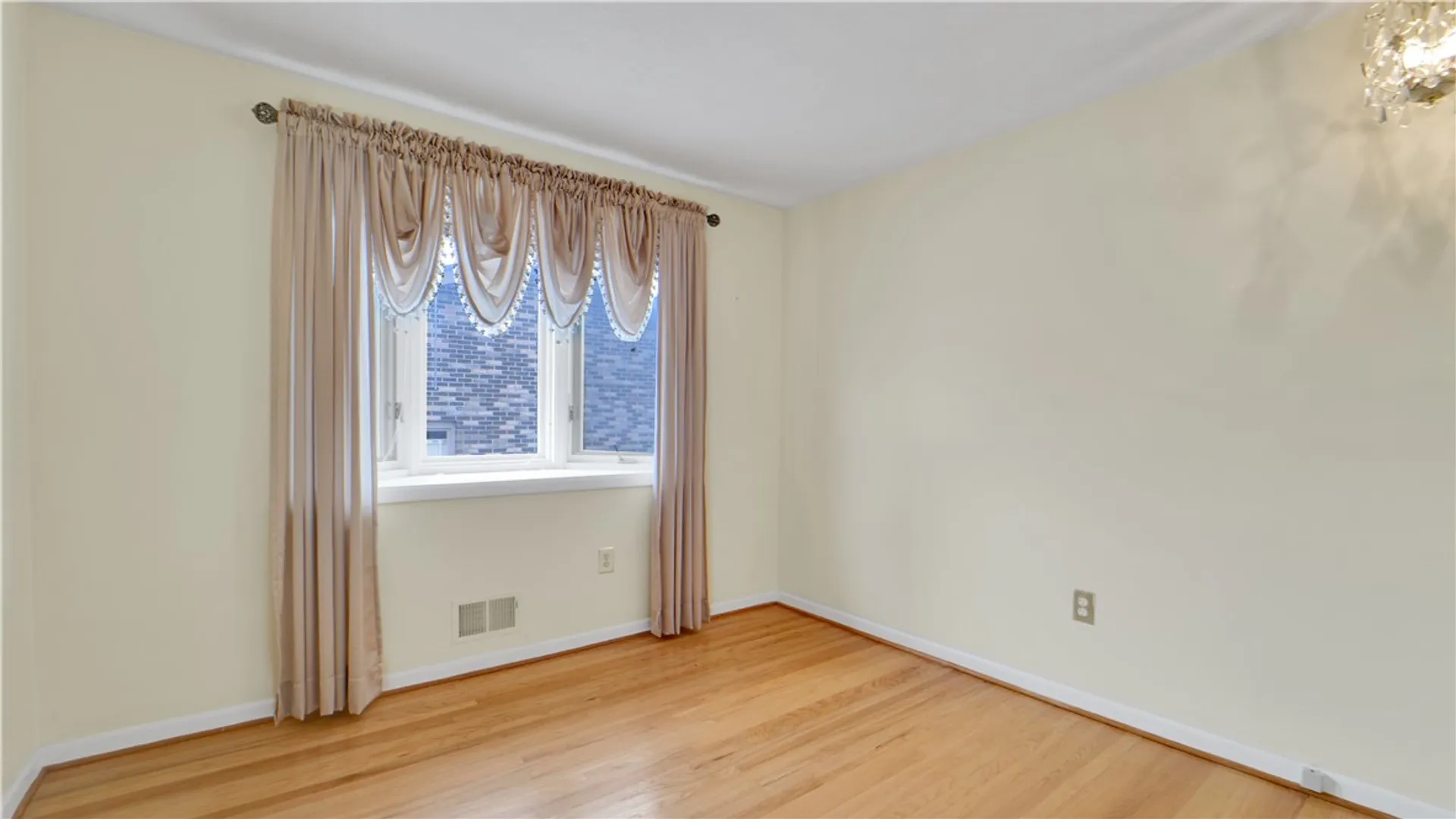 Property at 122 Pine Valley Drive, Greece, NY 14626 20