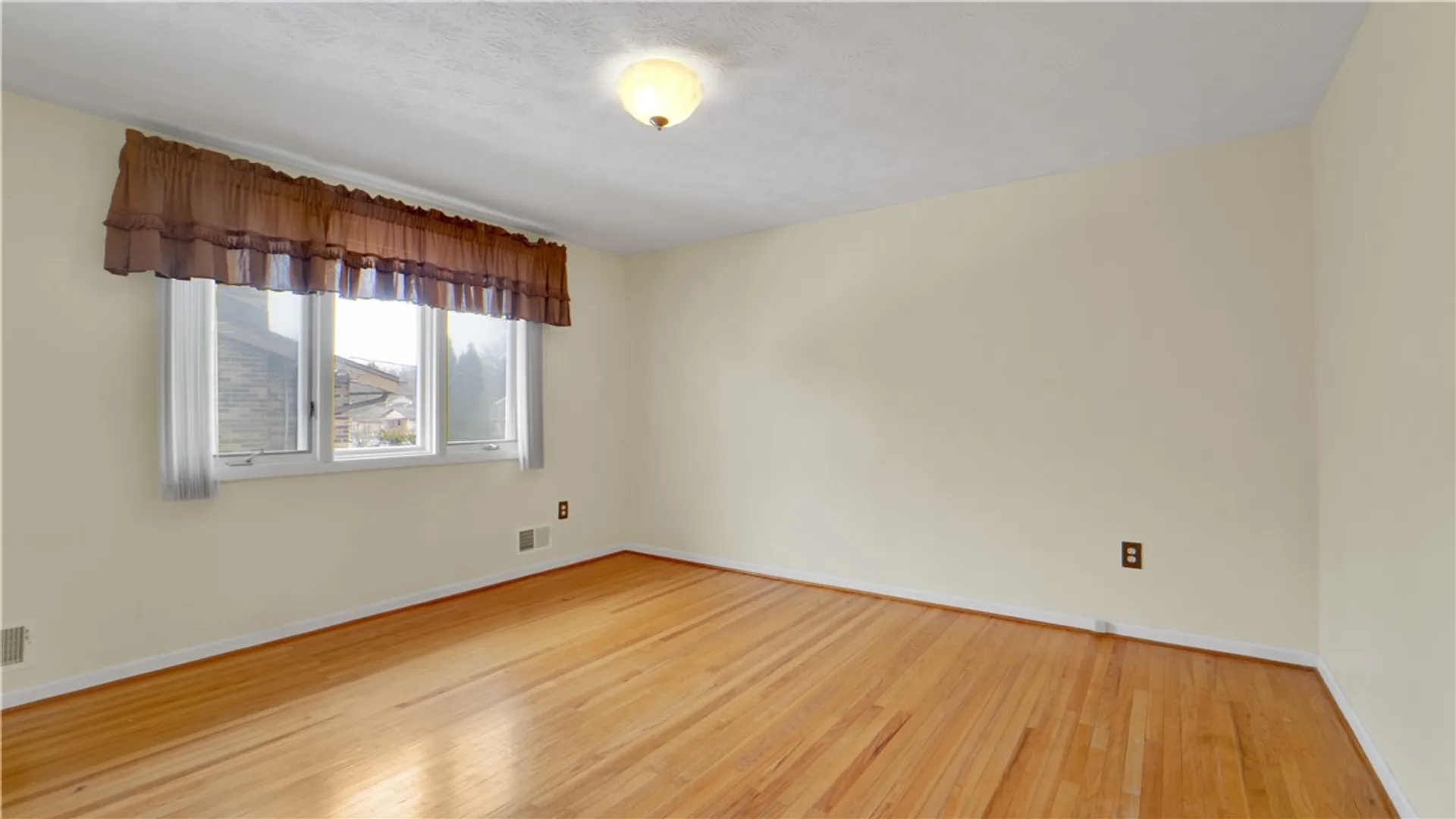 Property at 122 Pine Valley Drive, Greece, NY 14626 23