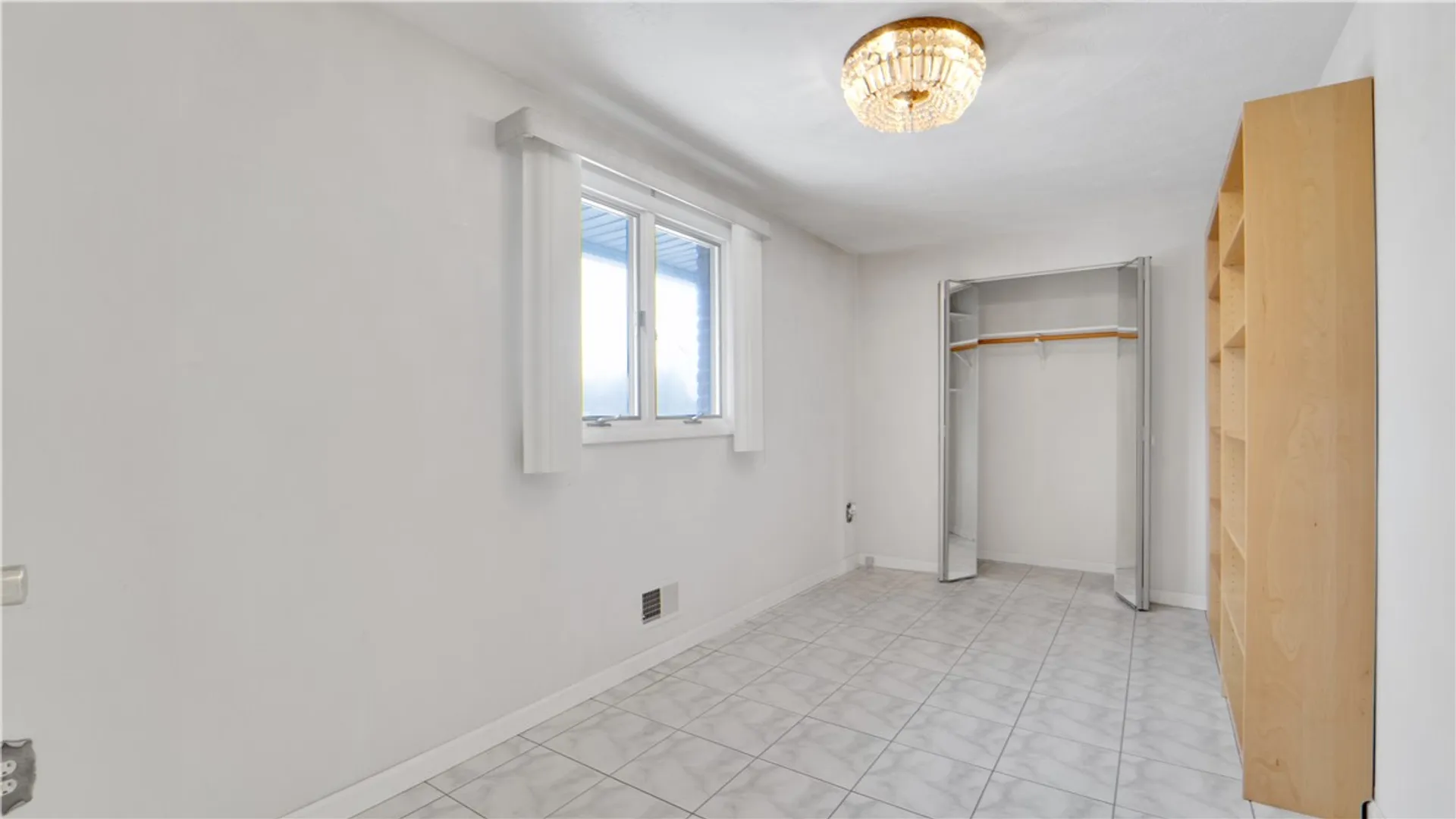 Property at 122 Pine Valley Drive, Greece, NY 14626 24