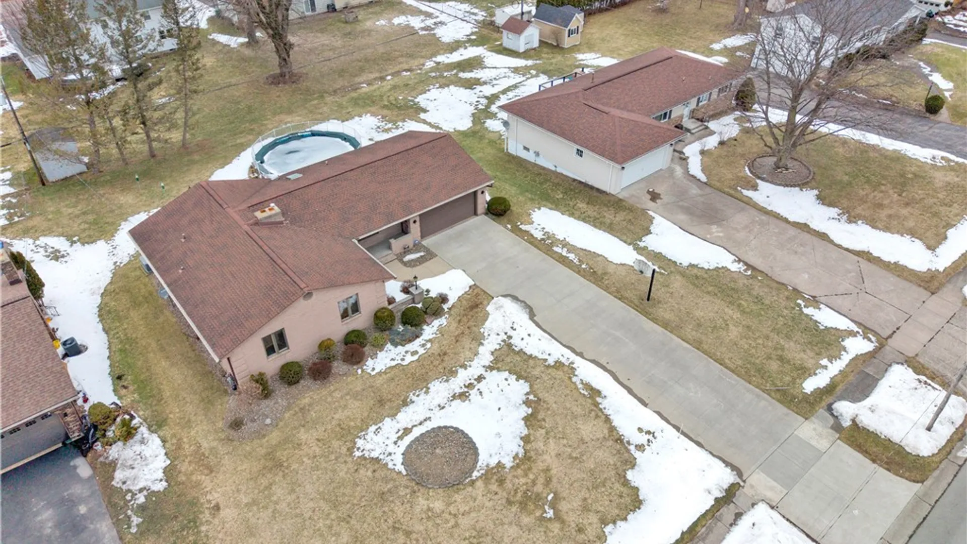 Property at 122 Pine Valley Drive, Greece, NY 14626 4