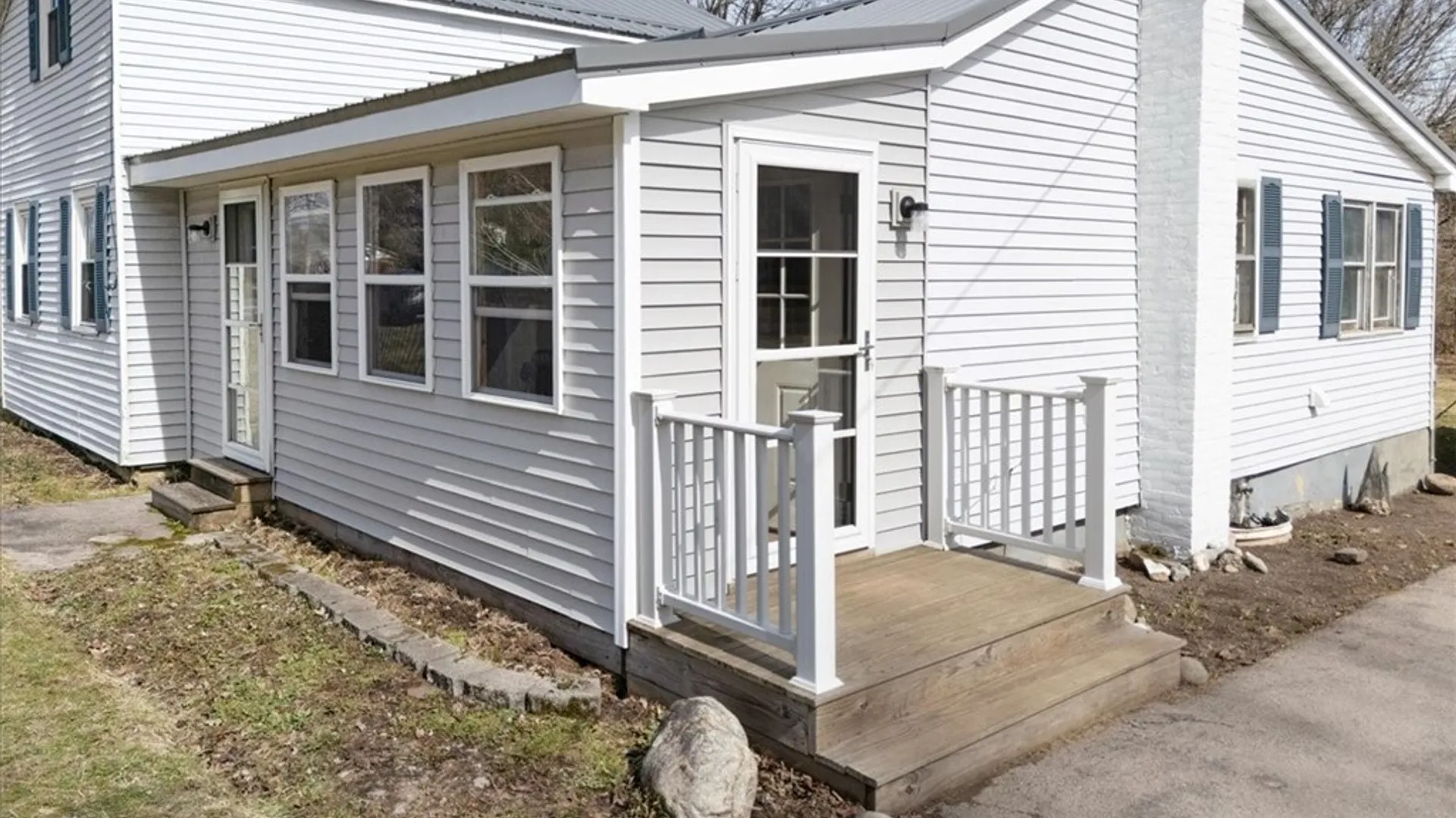 Property at 4766 Williamson Road, Marion, NY 14505 5