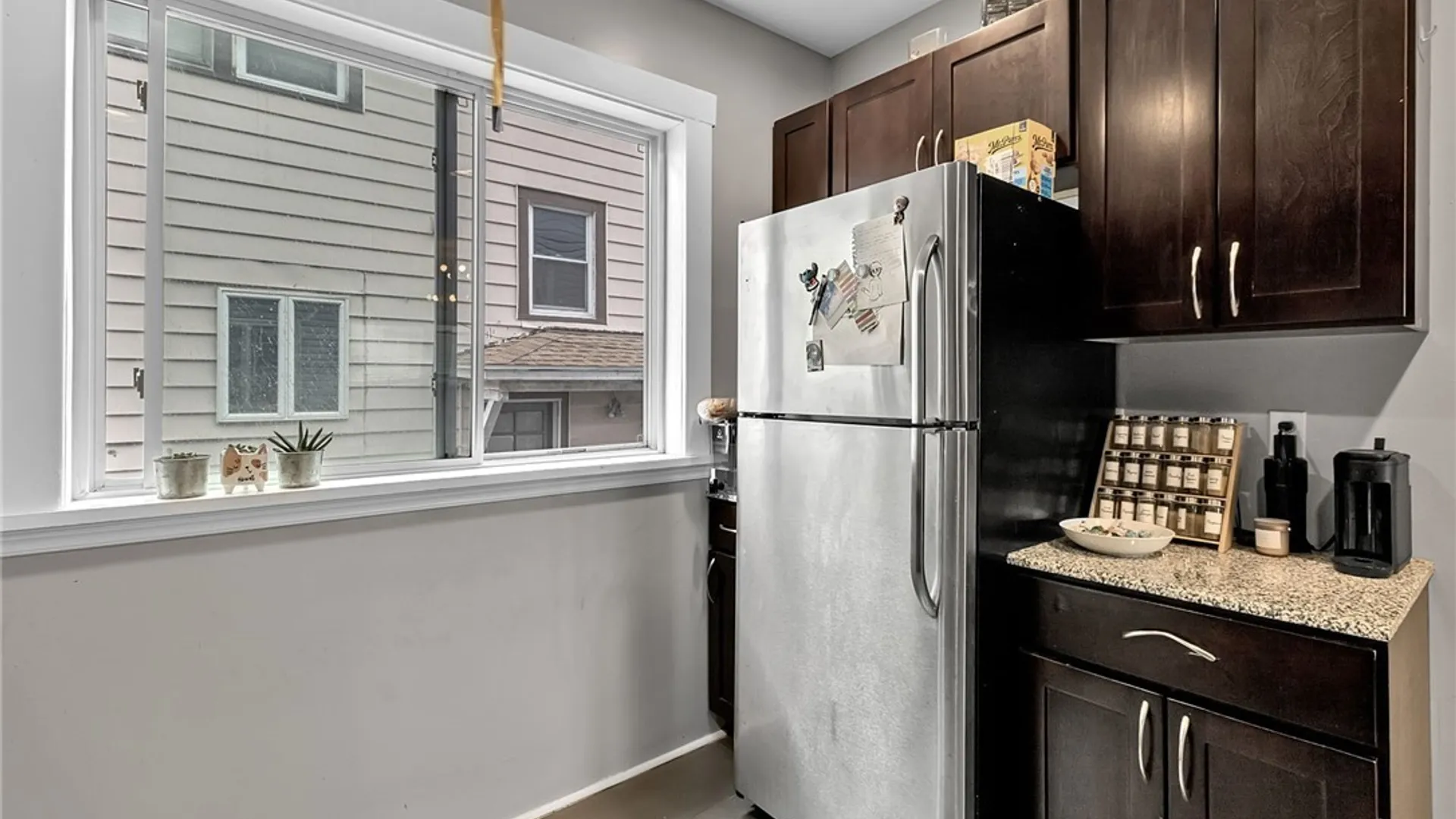 Property at 82 Dakota Street, Buffalo, NY 14216 6