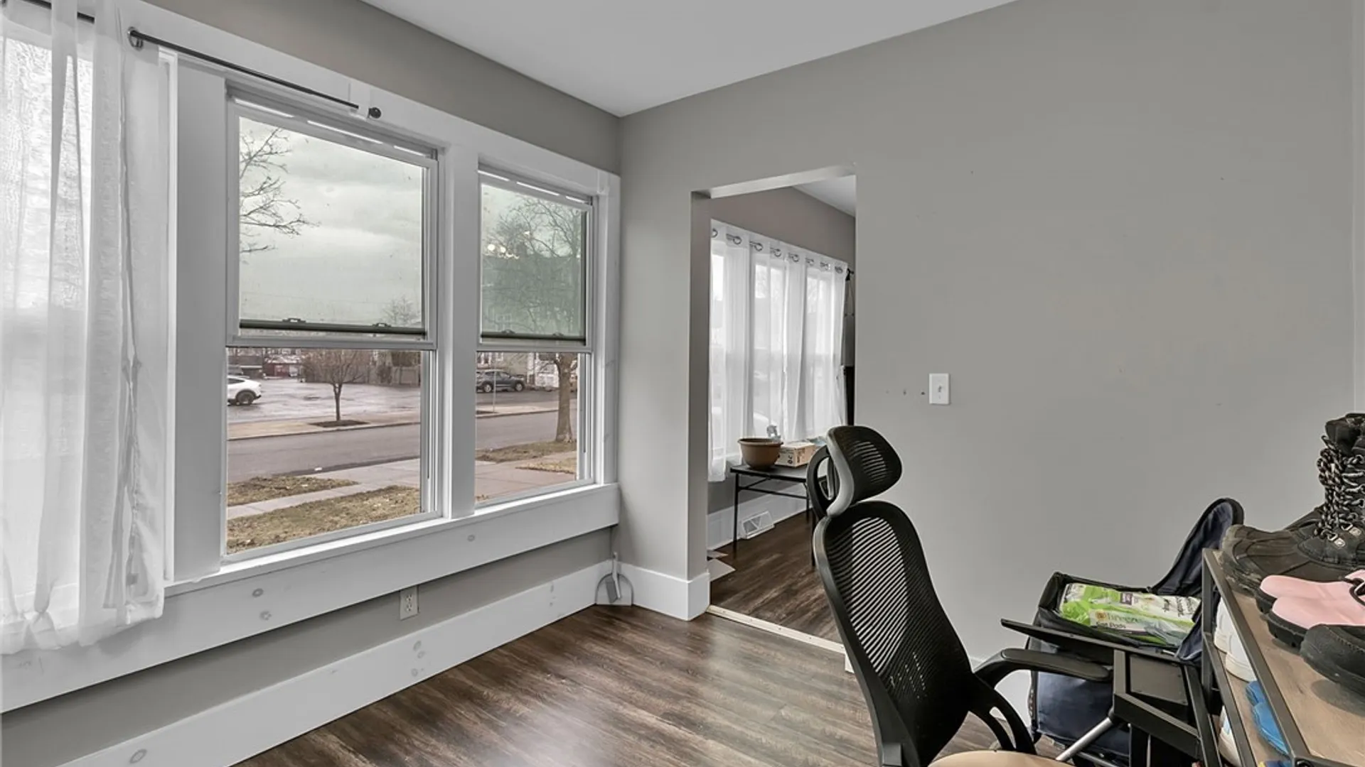 Property at 82 Dakota Street, Buffalo, NY 14216 9
