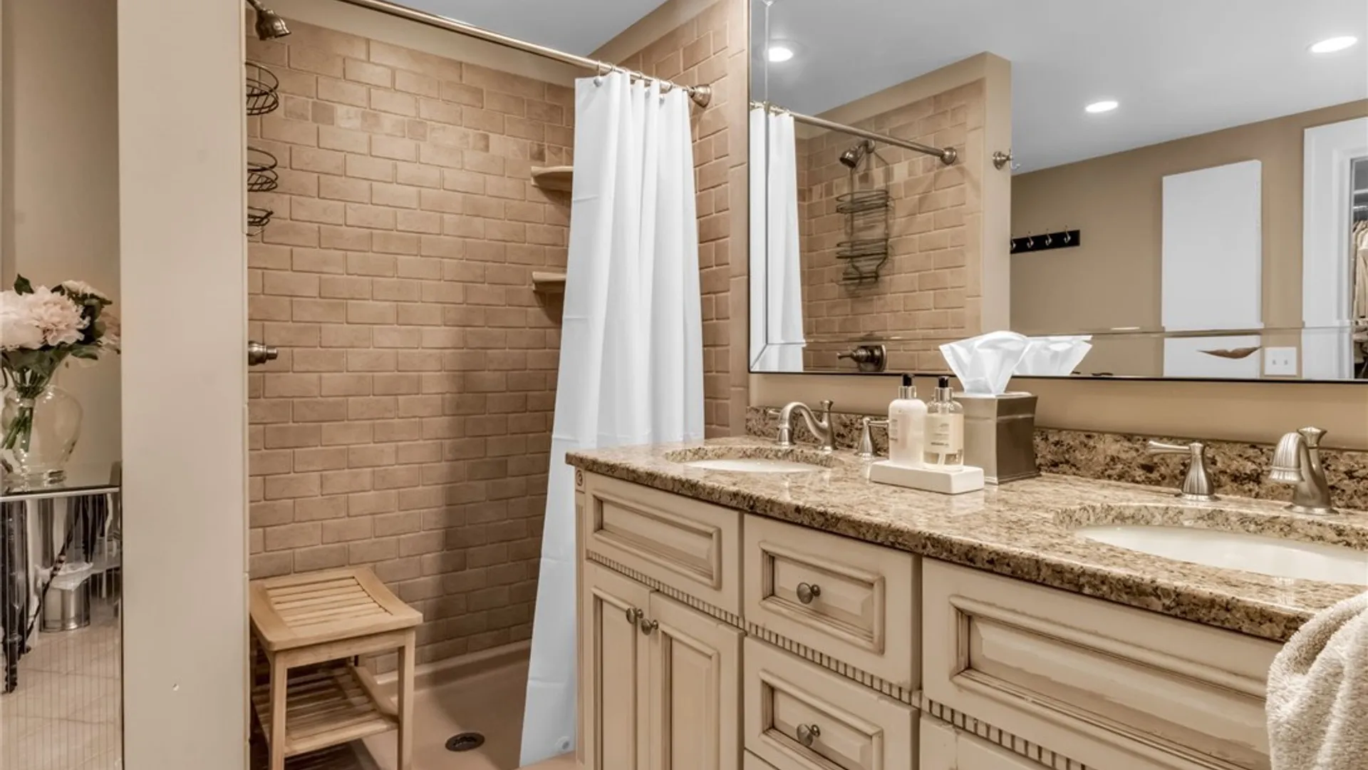 Property at 259 Middlesex Road, Buffalo, NY 14216 28