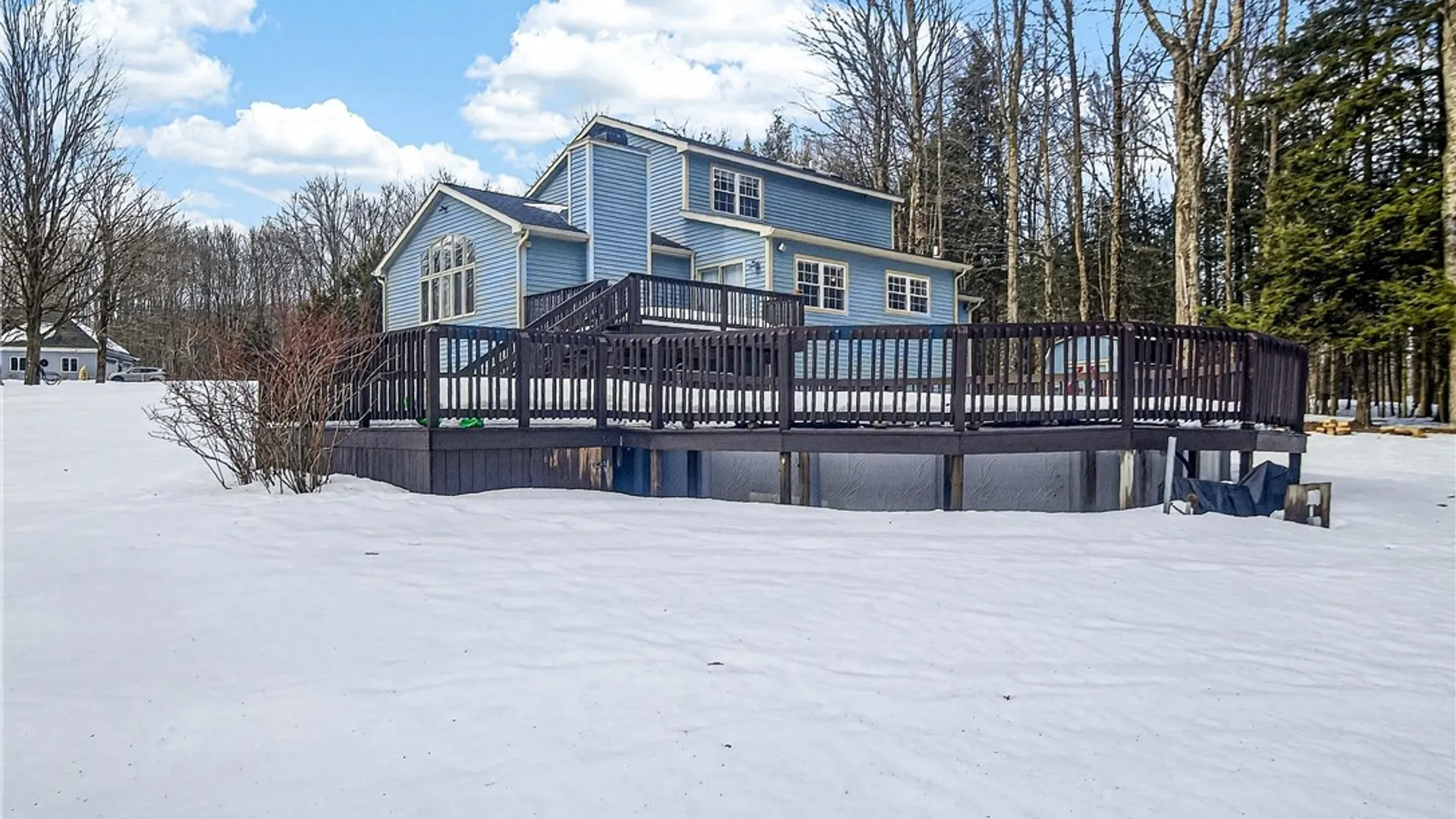 Property at 6311 Hidden Meadow Dr, Marcy, NY 13403 4