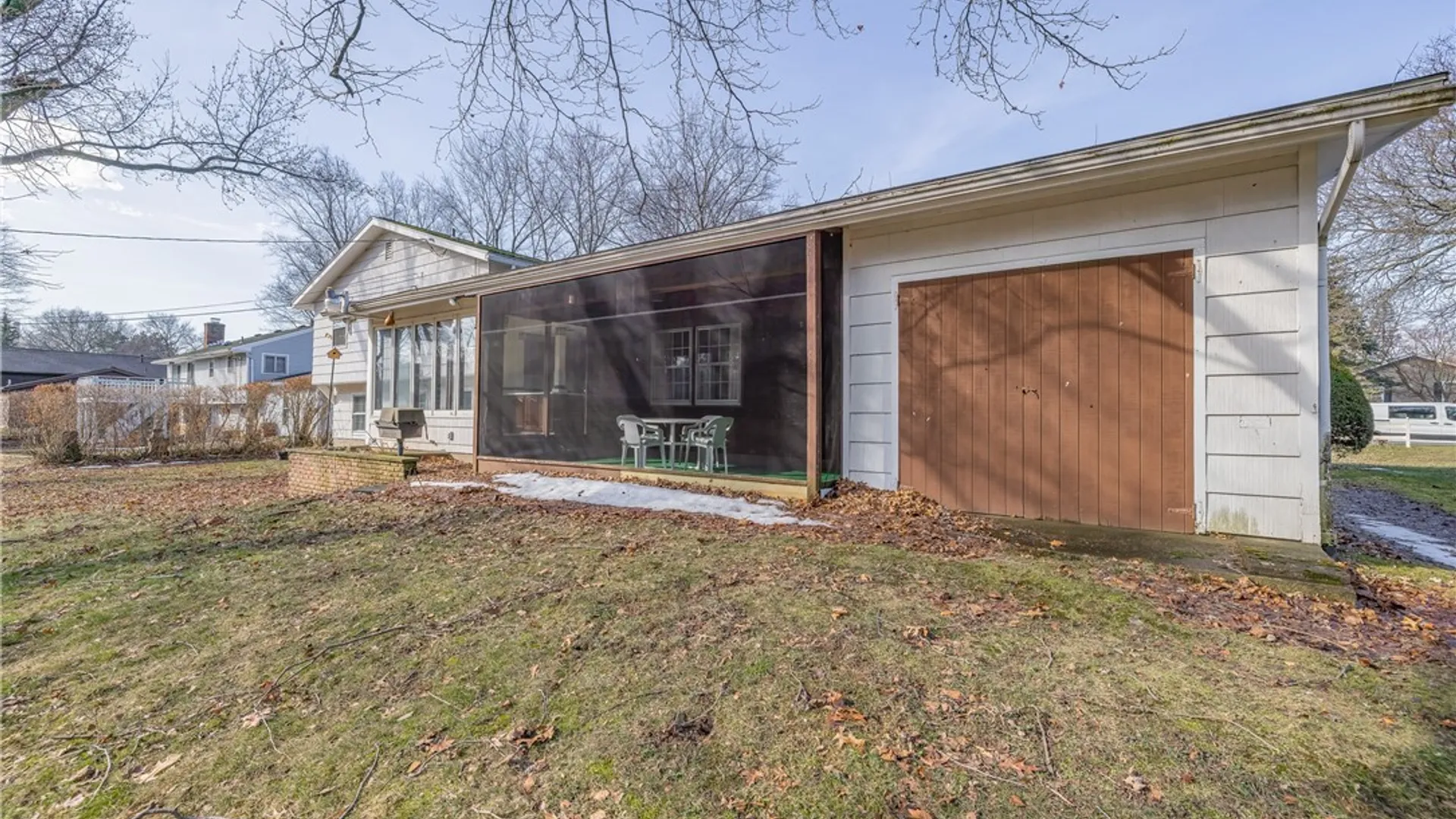 Property at 566 Black Walnut Drive, Greece, NY 14615 38