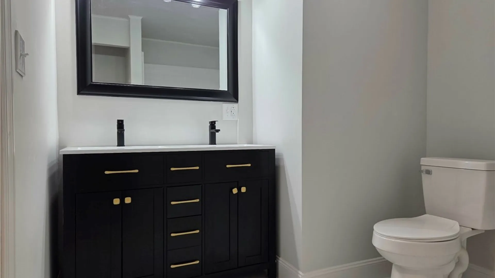 Property at 702 Jervis Avenue, Rome, NY 13440 10