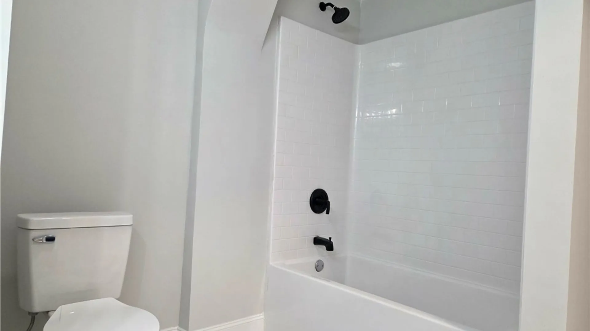 Property at 702 Jervis Avenue, Rome, NY 13440 11