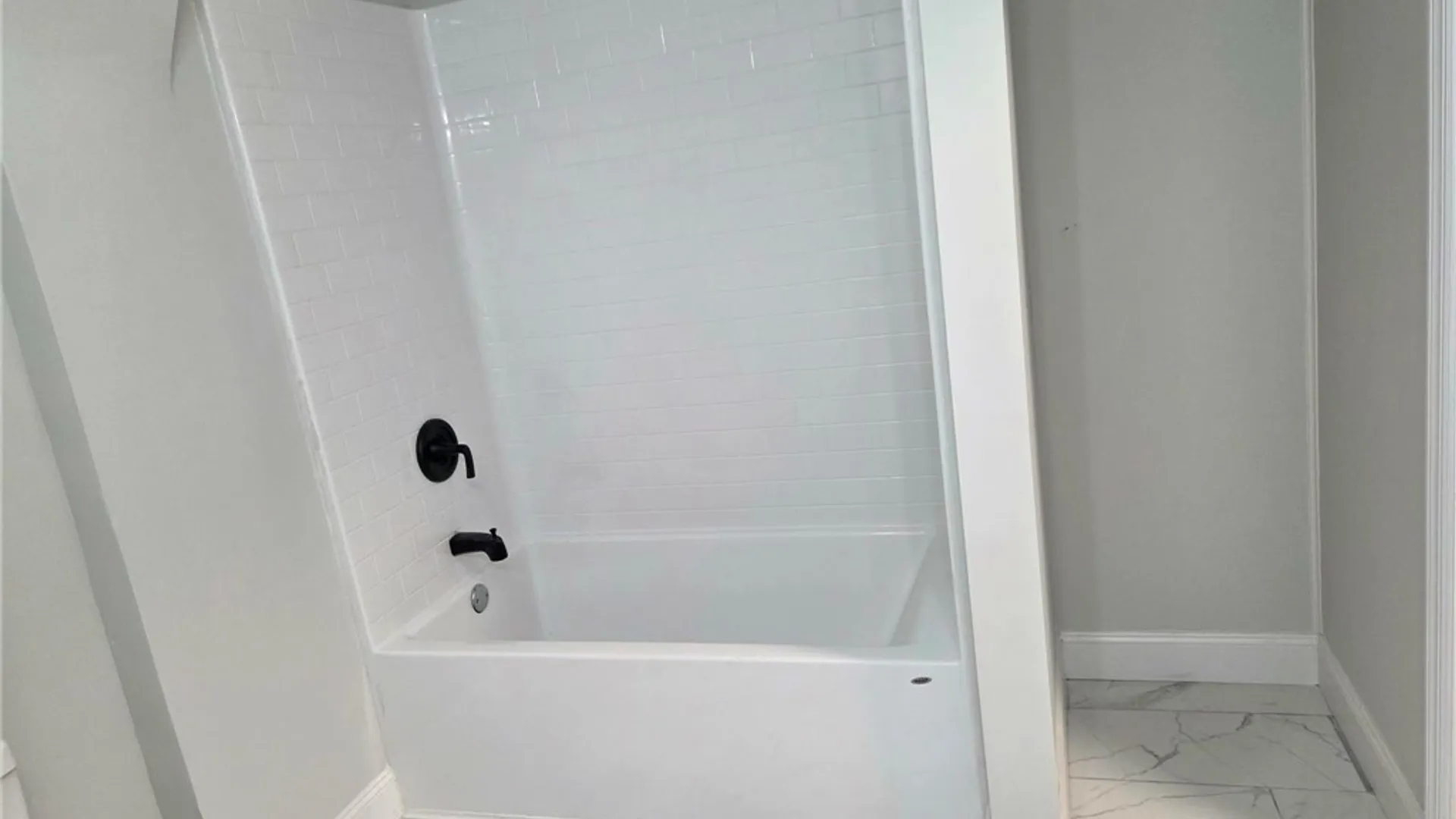 Property at 702 Jervis Avenue, Rome, NY 13440 12