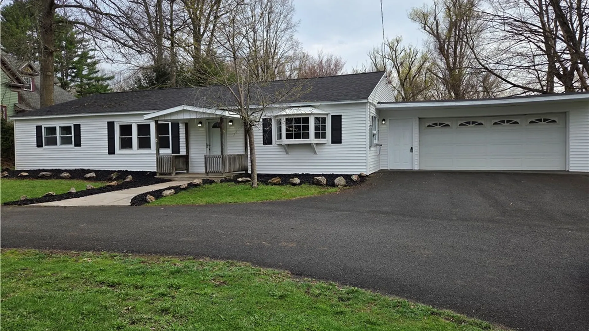 Property at 702 Jervis Avenue, Rome, NY 13440 2