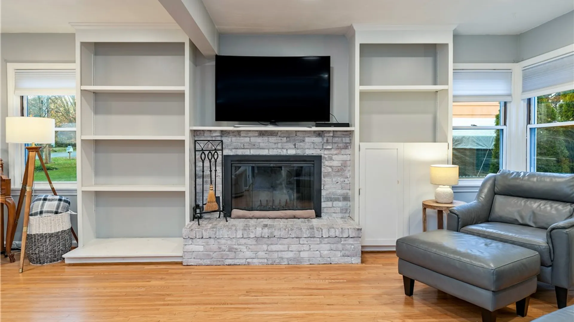 Property at 46 Country Lane, Penfield, NY 14526 13