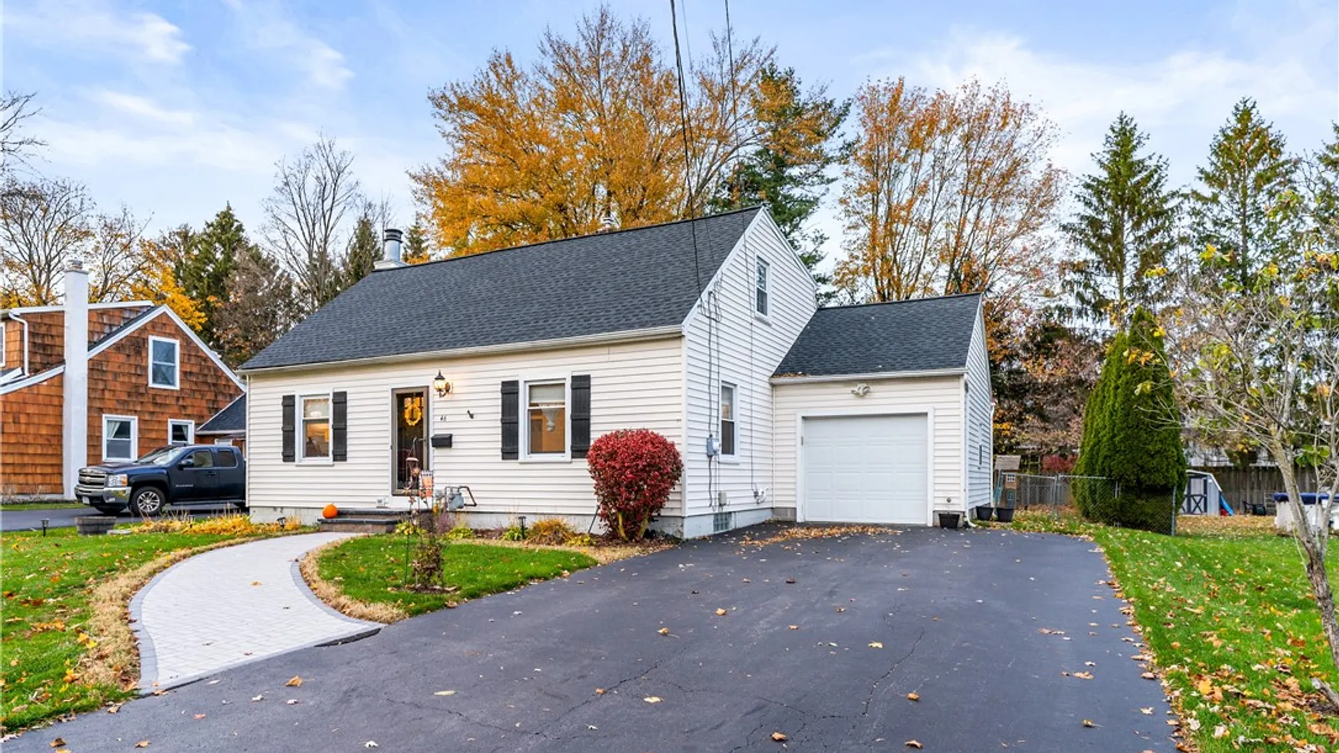 Property at 46 Country Lane, Penfield, NY 14526 2