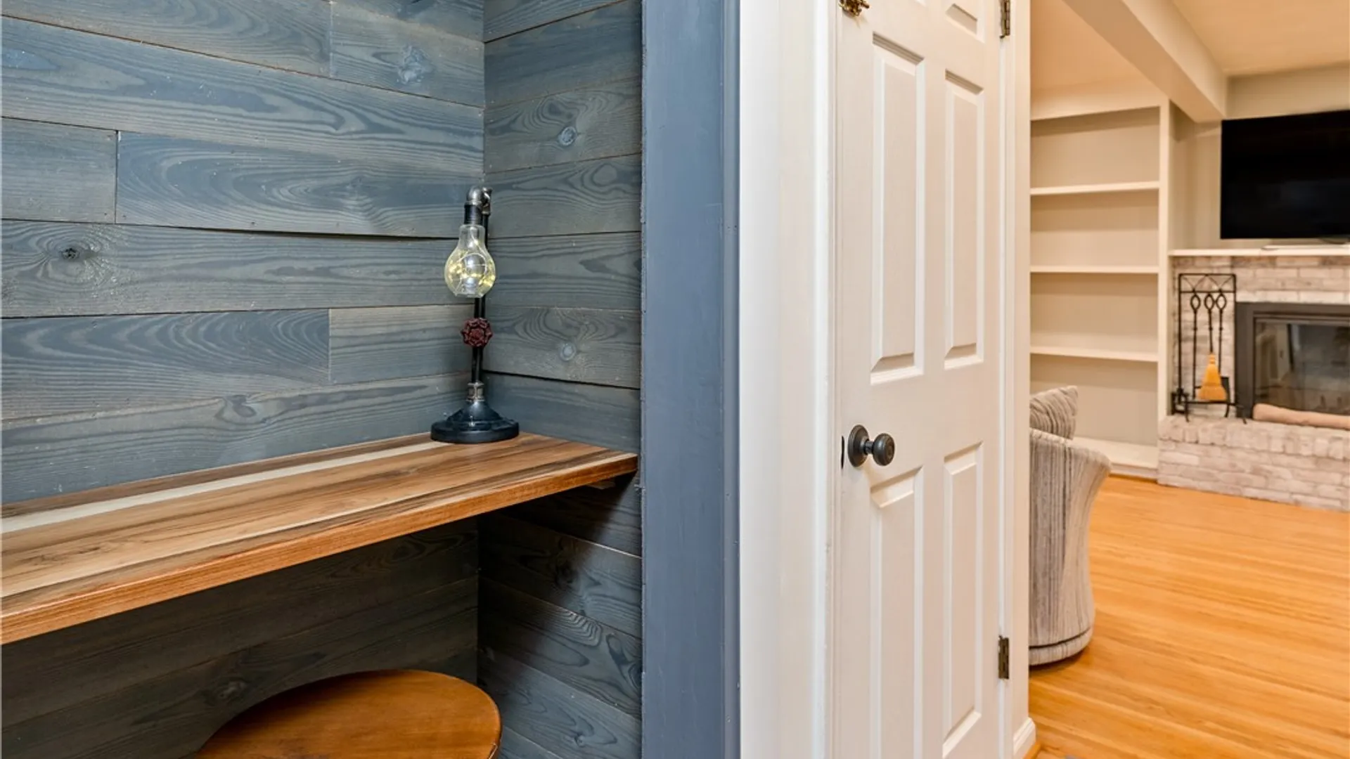 Property at 46 Country Lane, Penfield, NY 14526 25