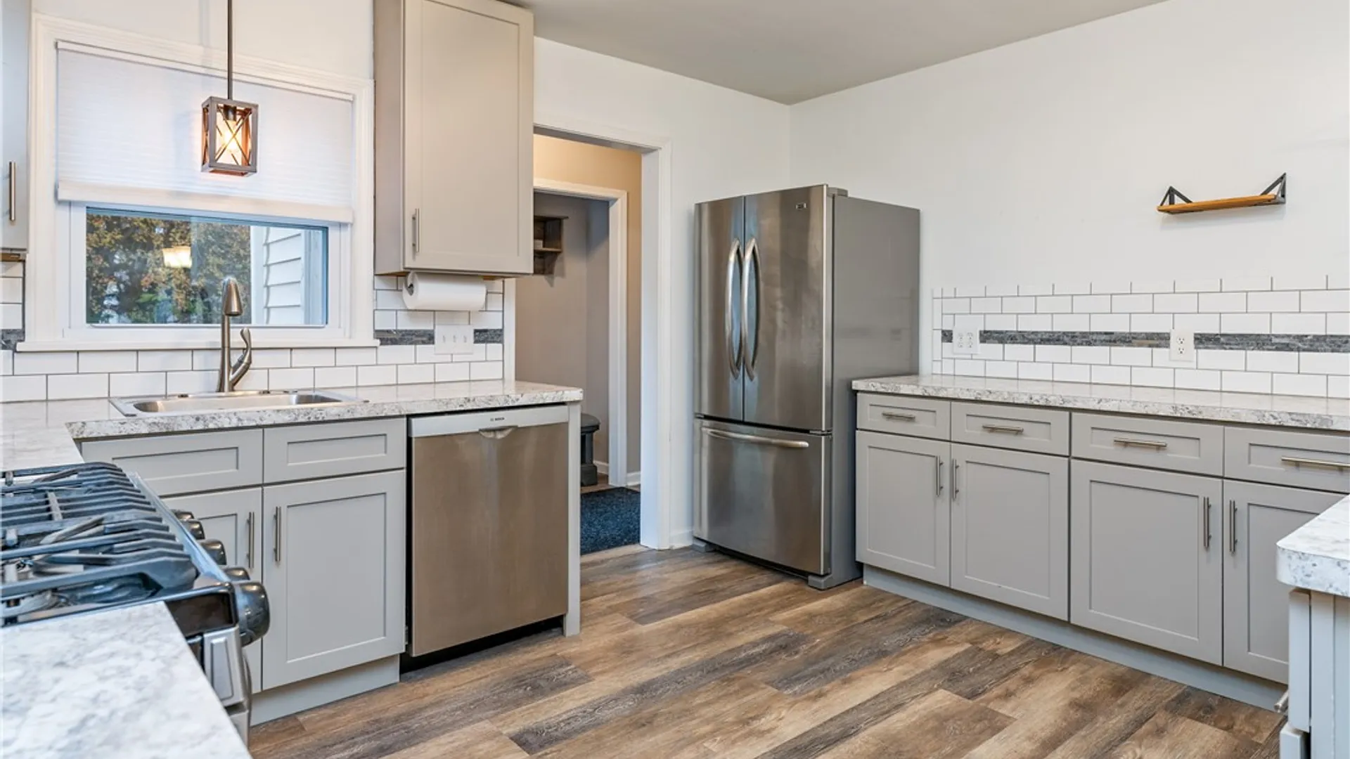 Property at 46 Country Lane, Penfield, NY 14526 4