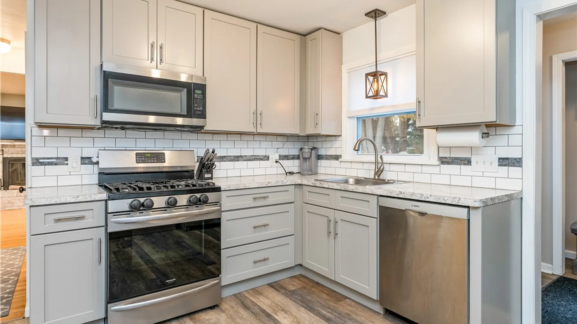 Property at 46 Country Lane, Penfield, NY 14526 6