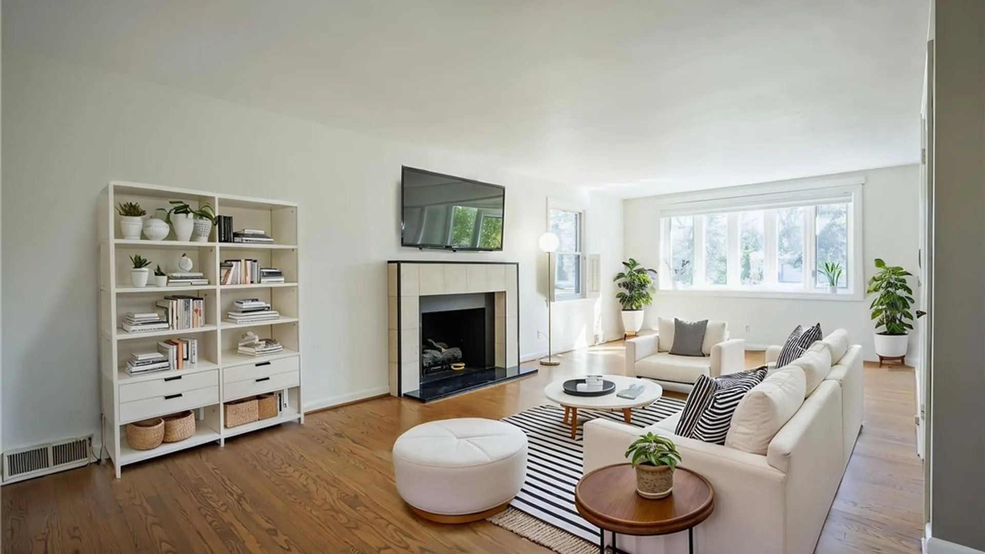 Property at 193 Georgian Court Road, Brighton, NY 14610 12