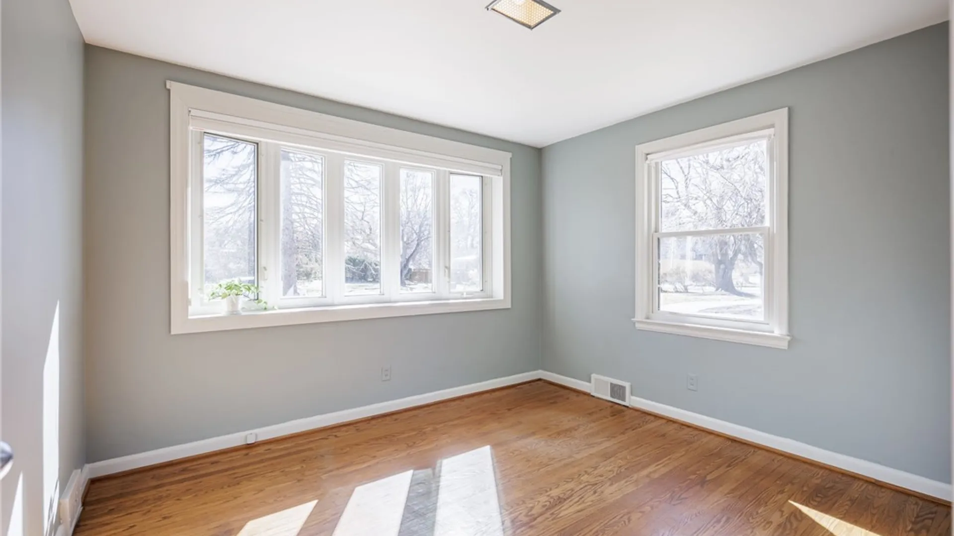 Property at 193 Georgian Court Road, Brighton, NY 14610 22