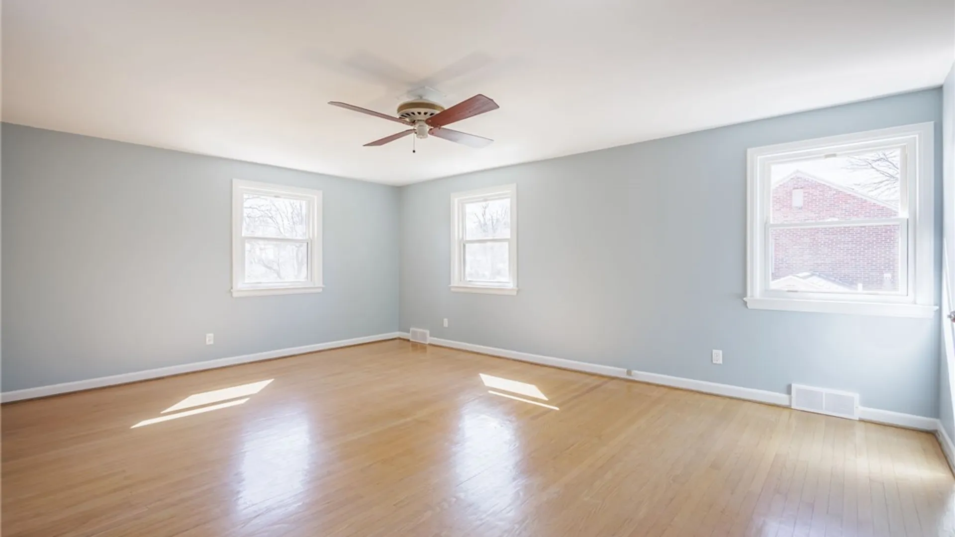 Property at 193 Georgian Court Road, Brighton, NY 14610 26