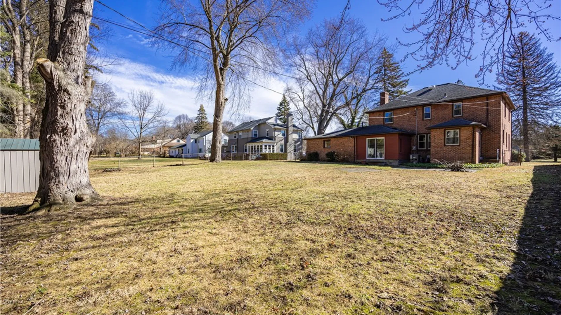 Property at 193 Georgian Court Road, Brighton, NY 14610 42