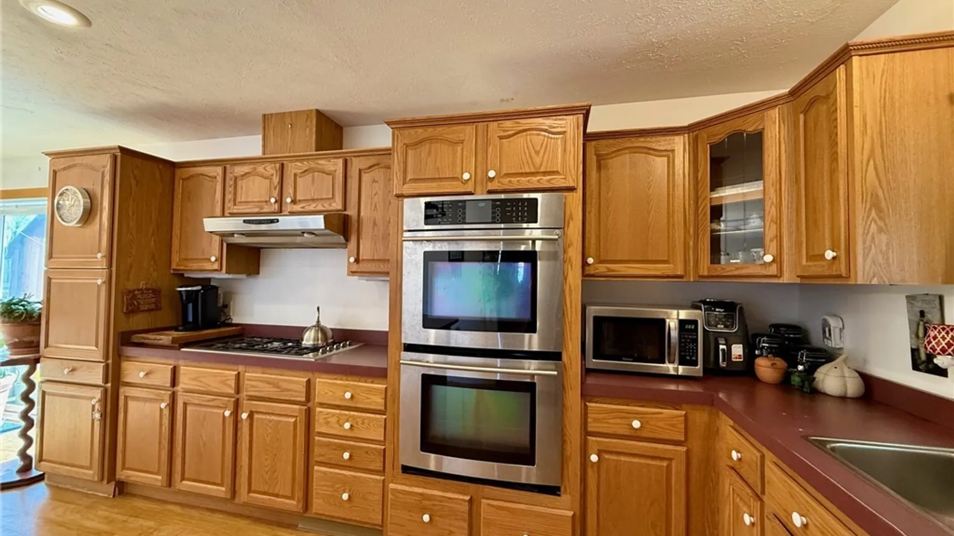 Property at 6969 Nash Road, Wheatfield, NY 14120 9