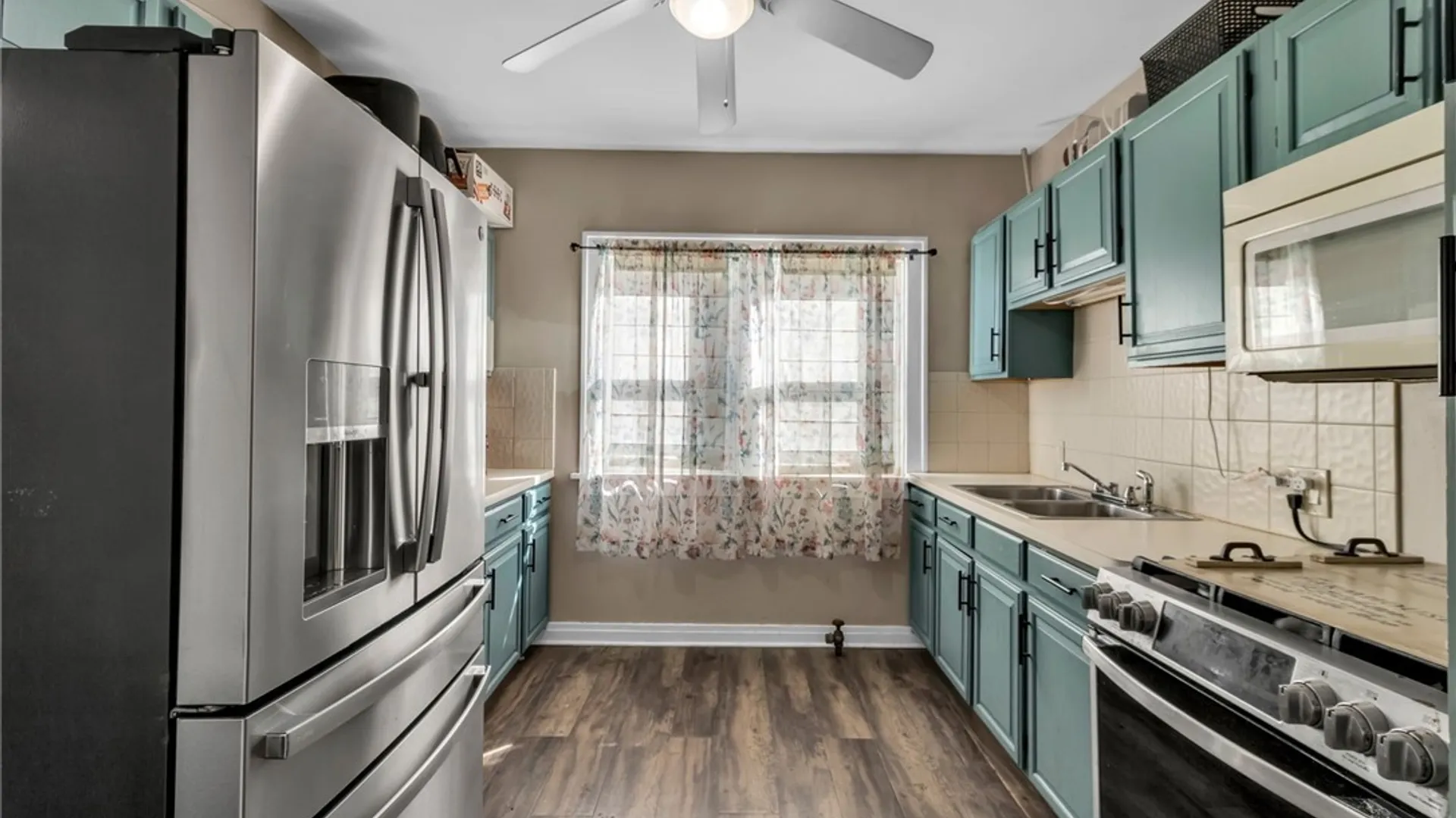 Property at 1088 Parkside Avenue, Buffalo, NY 14214 12