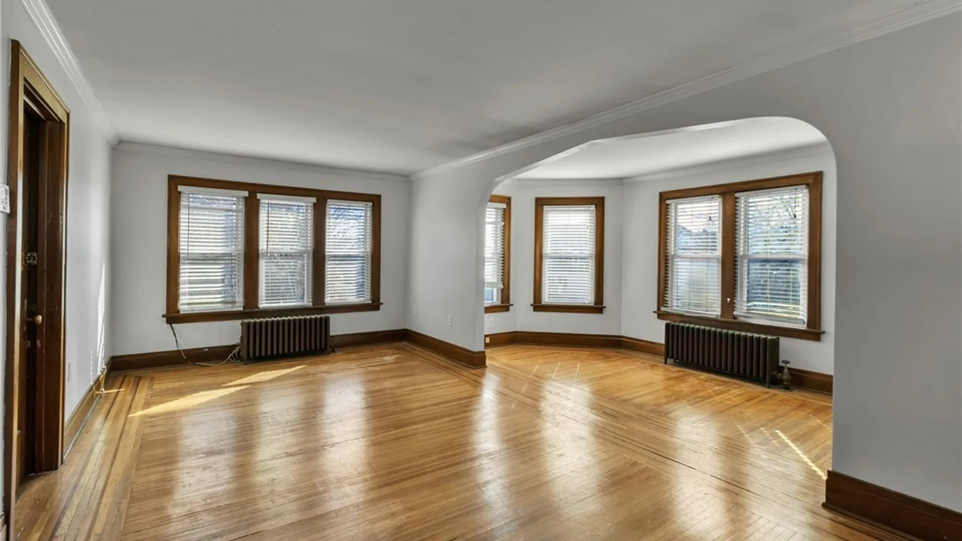 Property at 1088 Parkside Avenue, Buffalo, NY 14214 18
