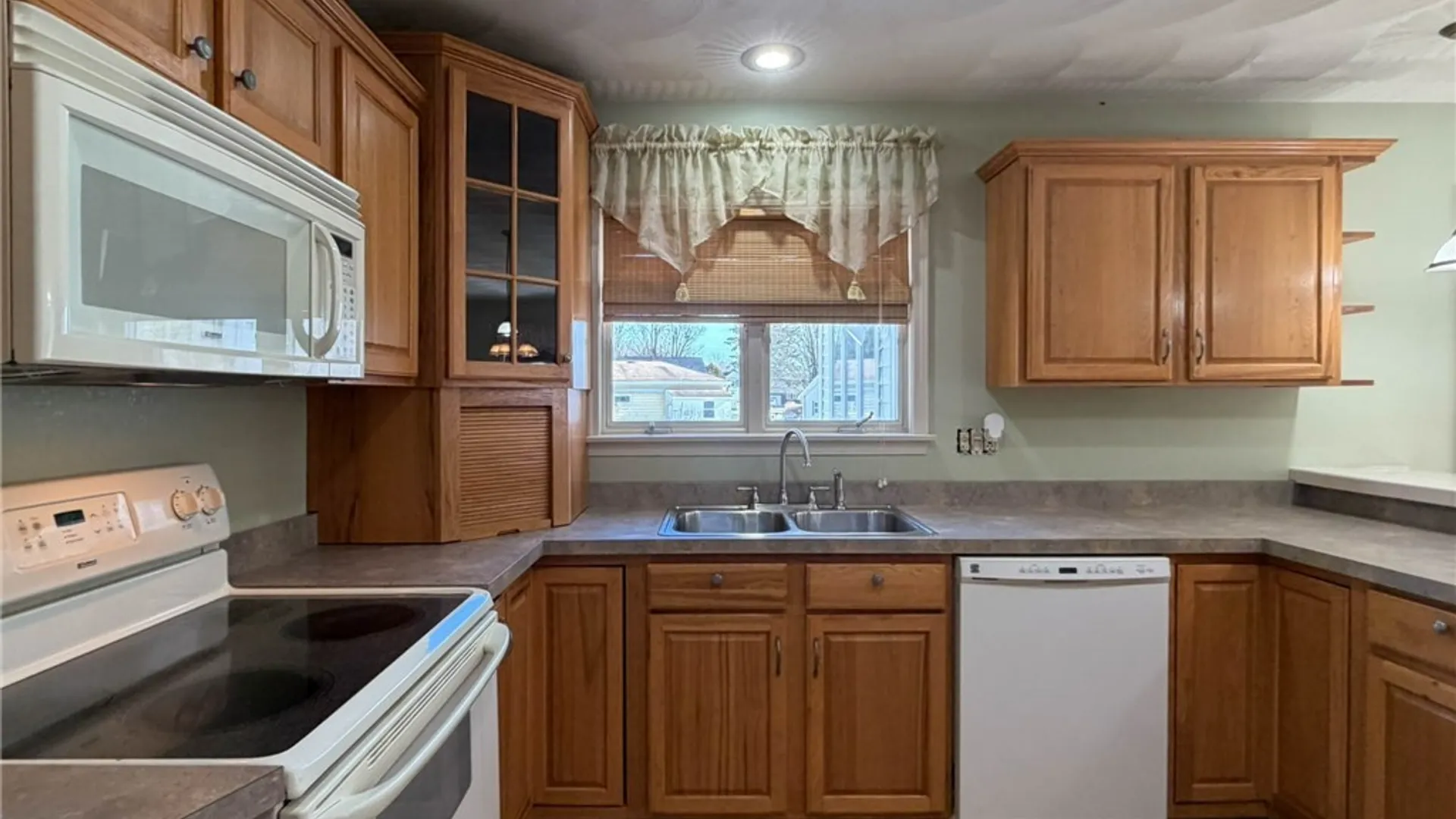 Property at 810 Hillview Drive, Herkimer, NY 13350 10