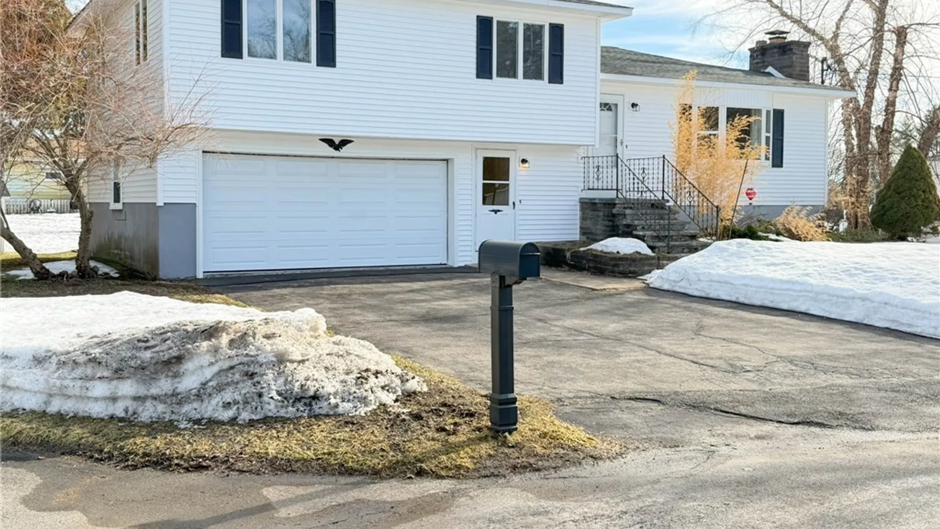 Property at 810 Hillview Drive, Herkimer, NY 13350 2