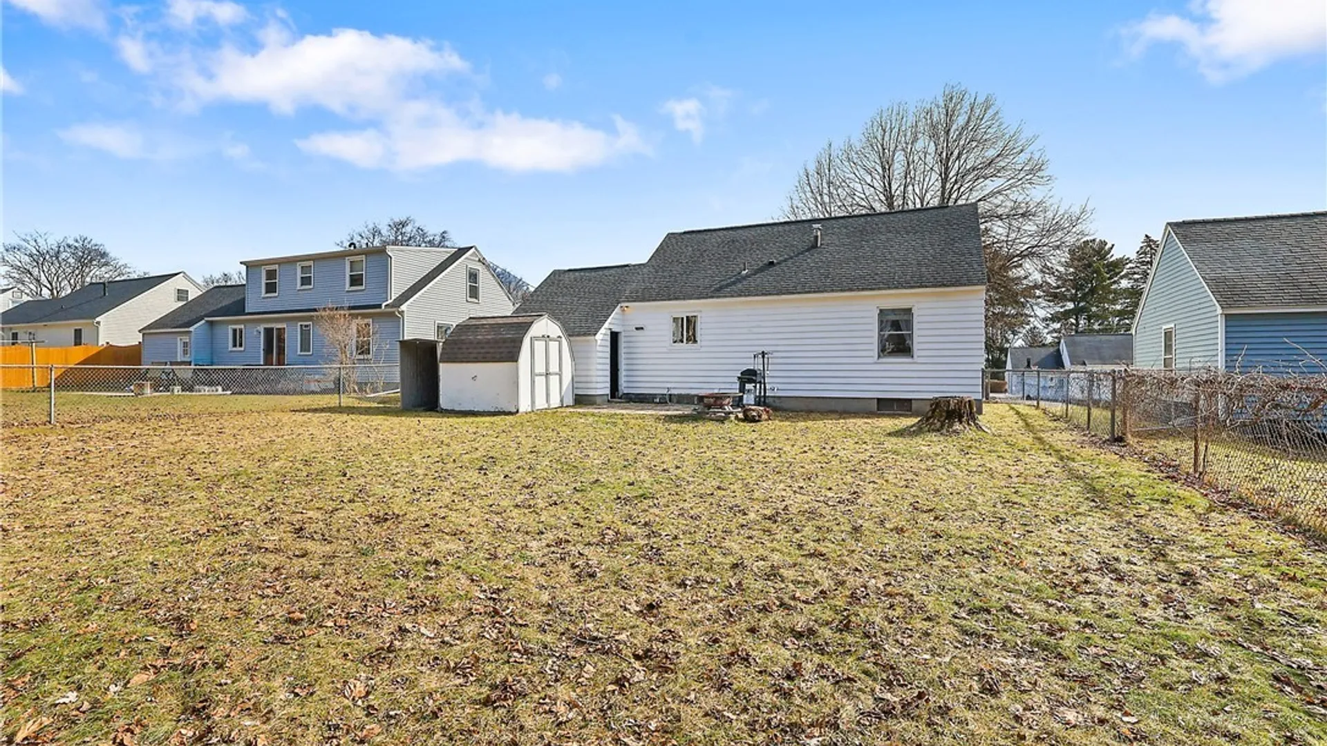 Property at 114 Lynn Drive, Salina, NY 13212 16