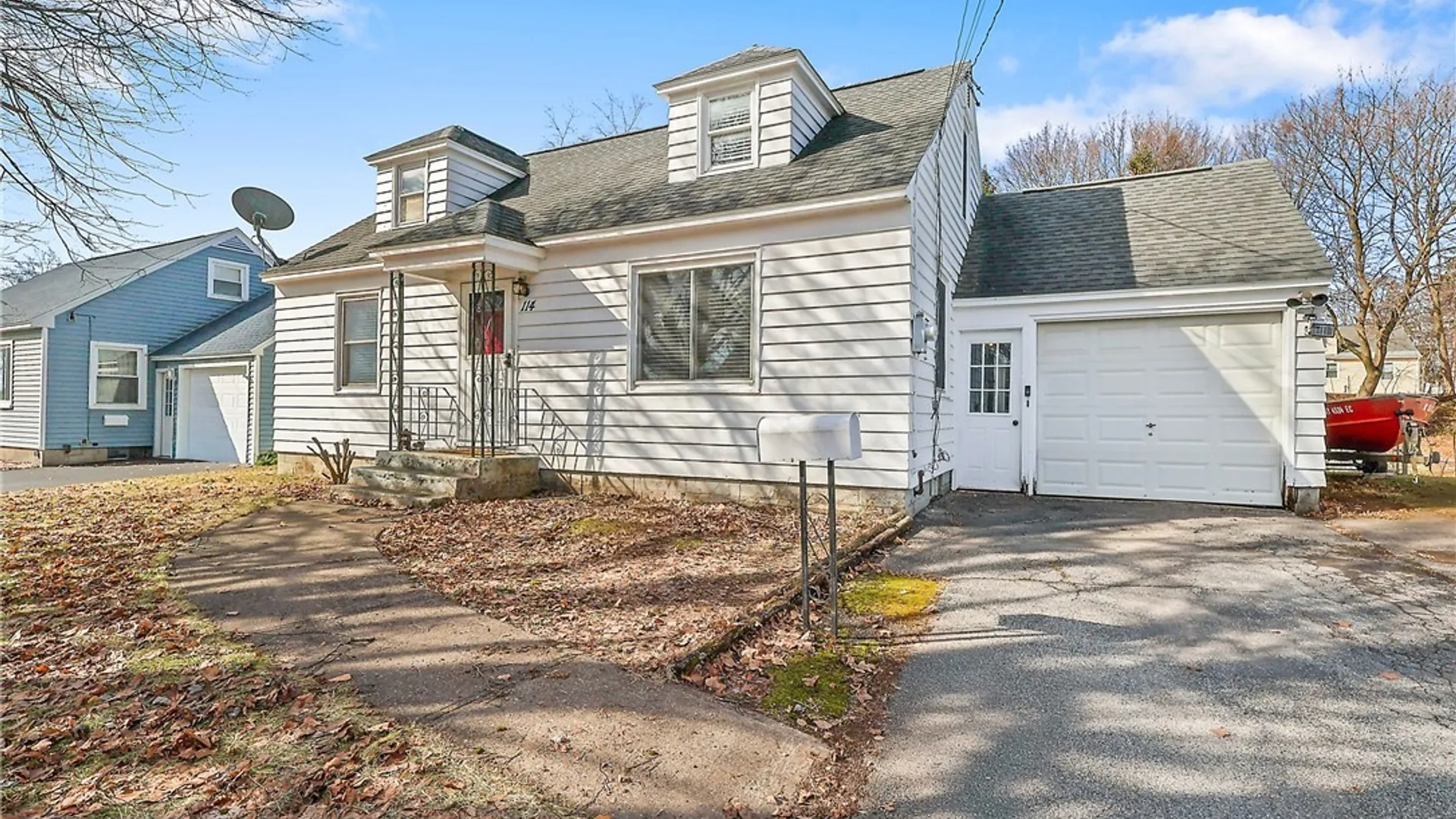 Property at 114 Lynn Drive, Salina, NY 13212 2