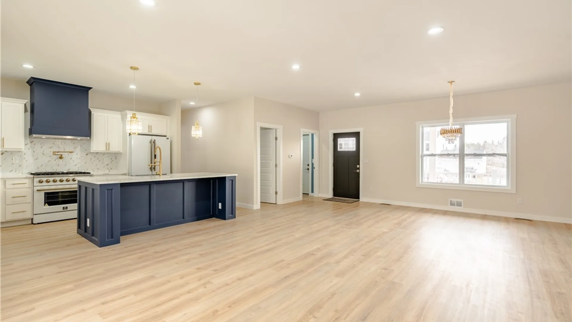 Property at 112 Clark Circle, Lenox, NY 13032 18