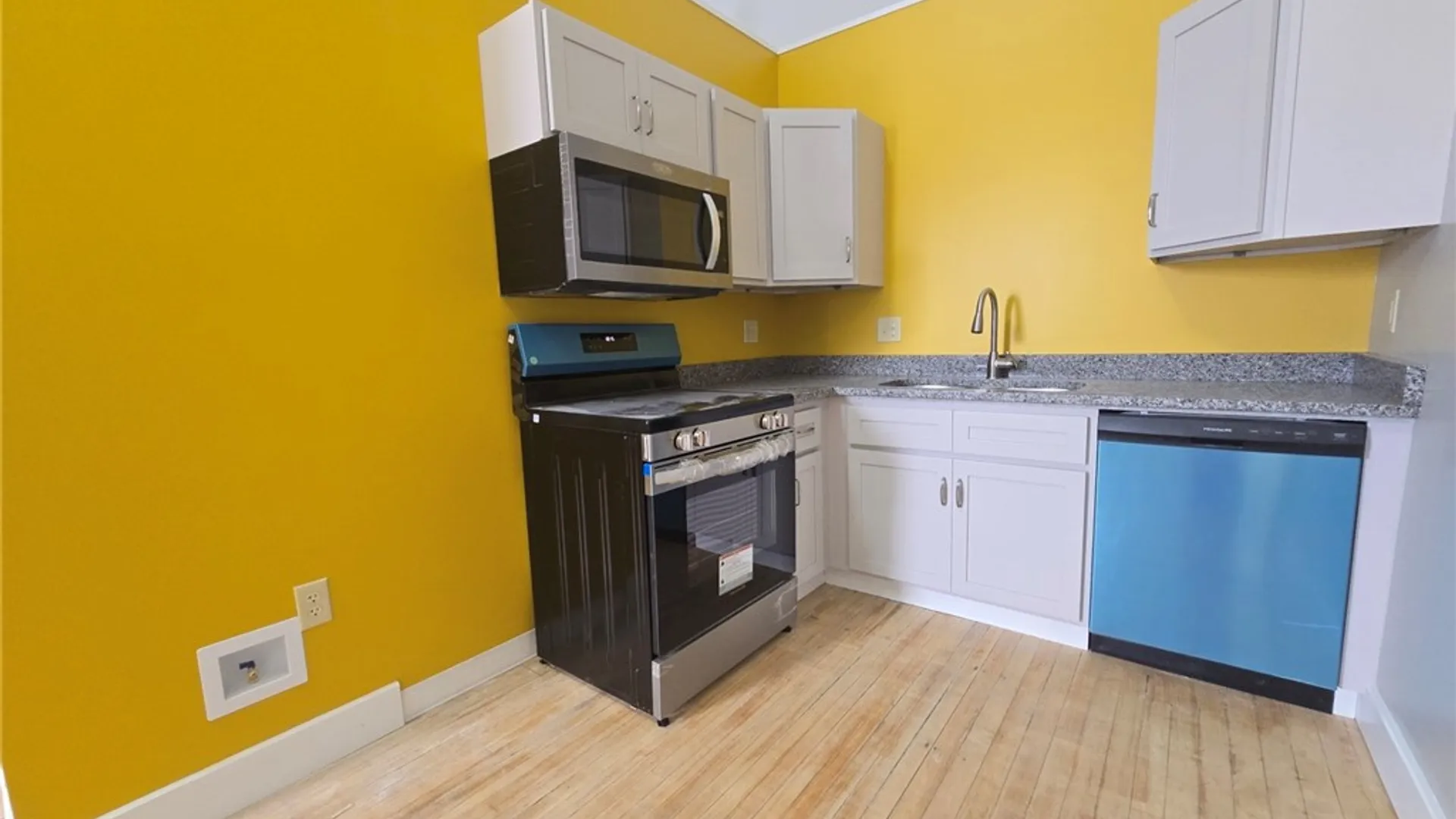 Property at 27 Main Street, Waterloo, NY 13165 5