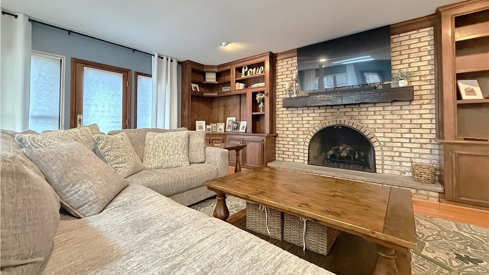 Property at 393 Dan Troy Drive, Amherst, NY 14221 10