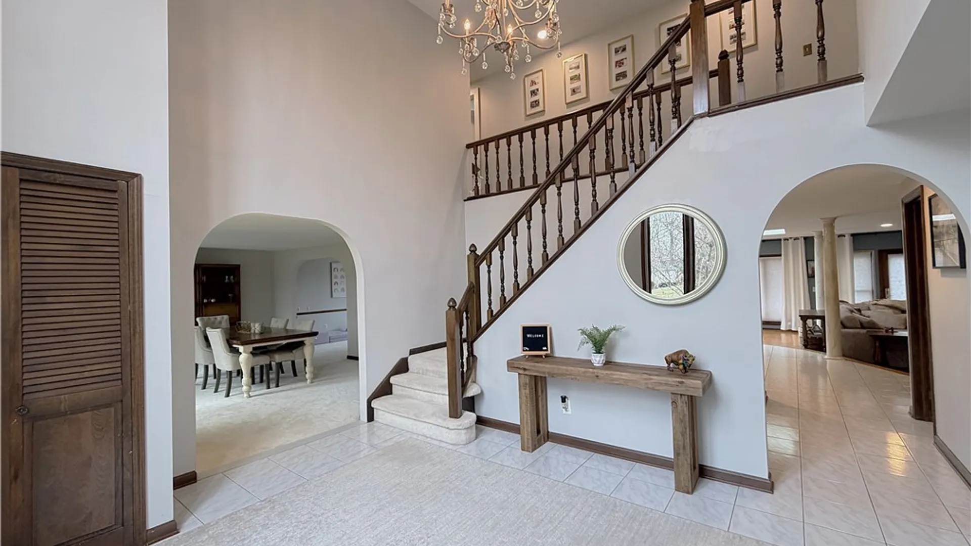 Property at 393 Dan Troy Drive, Amherst, NY 14221 2