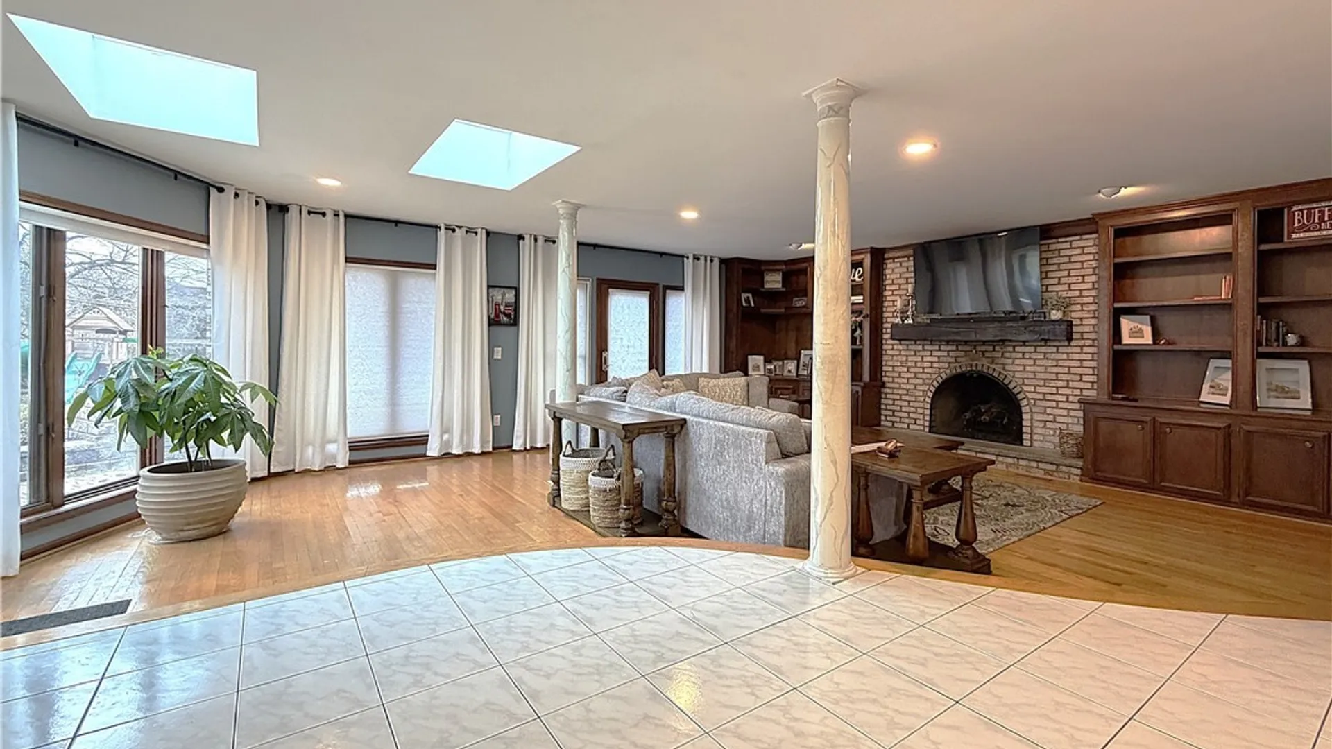 Property at 393 Dan Troy Drive, Amherst, NY 14221 9