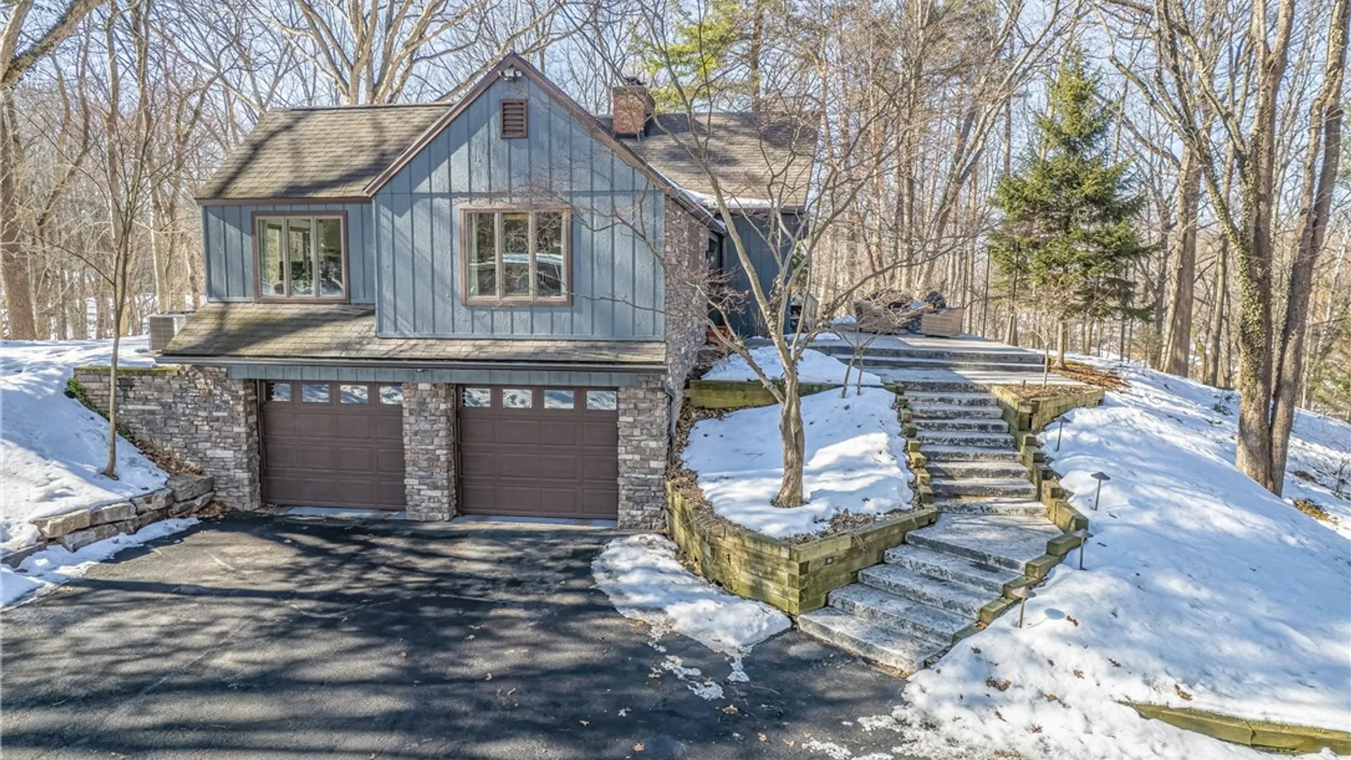 Property at 109 Tanglewood Court, Webster, NY 14580 43